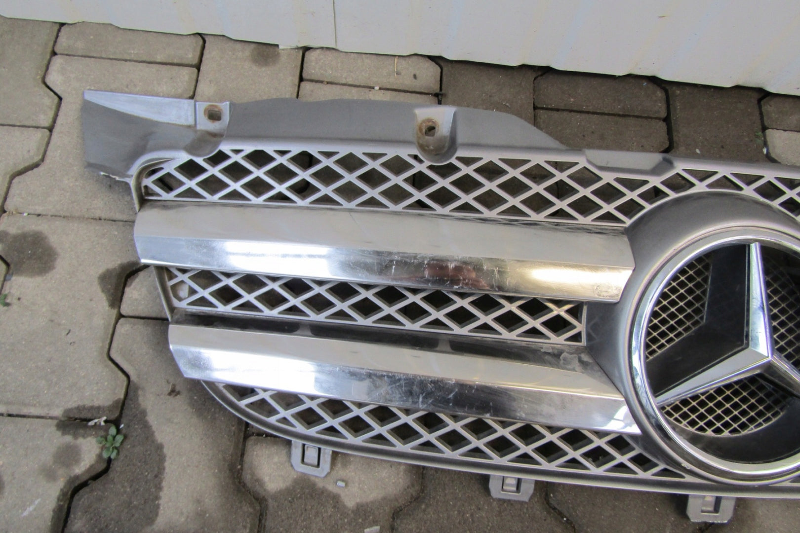 Kühlergrill Mercedes SPRINTER W906 FRONTGRILL A9068800385 Kühlergitter