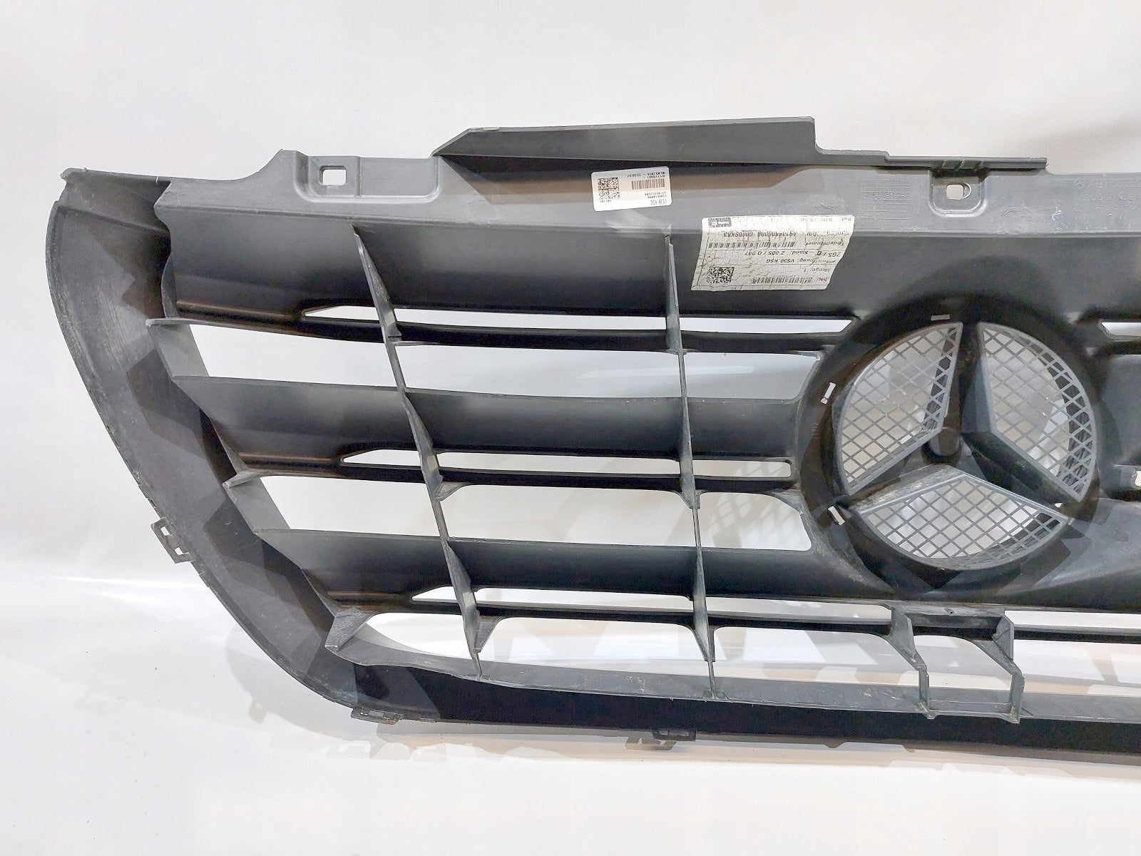 Kühlergrill Mercedes W910 A910 FRONTGRILL A9108852600 Kühlergitter