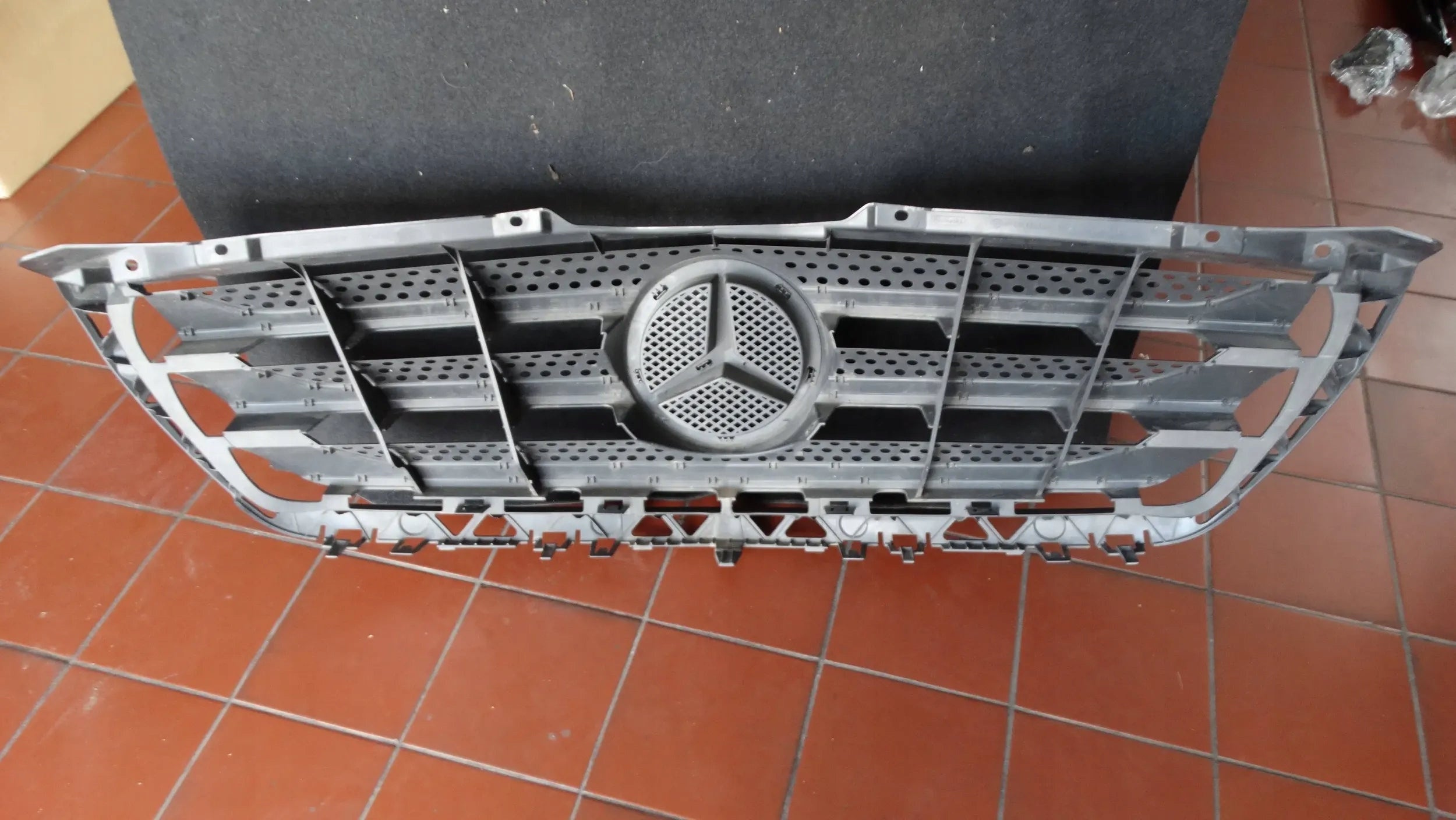 Kühlergrill Mercedes SPRINTER W906 A906 FRONTGRILL A9068800785 Kühlergitter