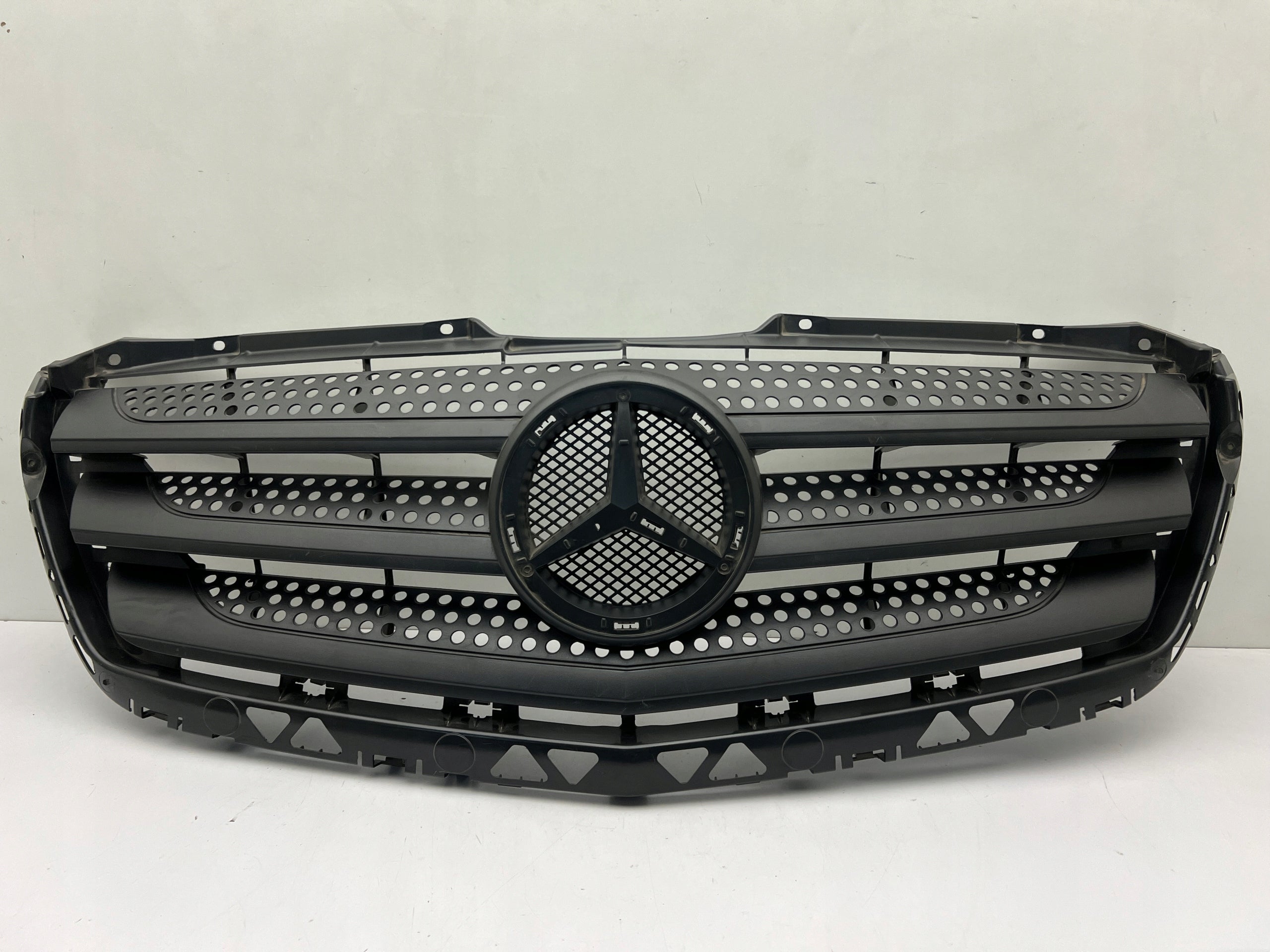  Kühlergrill Mercedes SPRINTER W906 A906 FRONTGRILL A9068880523 Kühlergitter product image