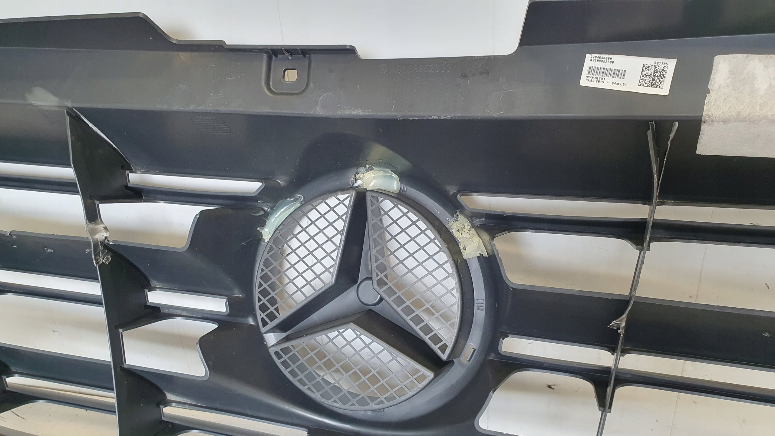 Kühlergrill Mercedes A910 SPRINTER W910 FRONTGRILL A9108852600 Kühlergitter