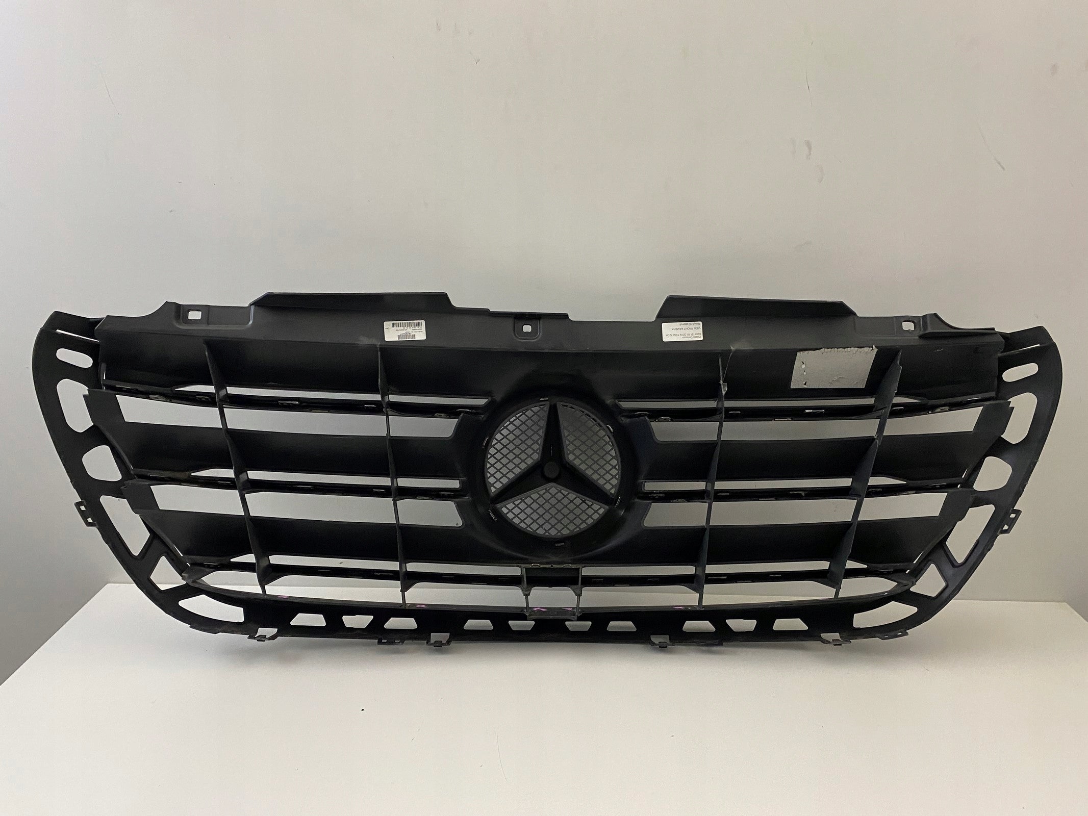 Kühlergrill Mercedes A910 SPRINTER W907 FRONTGRILL A9108852700 Kühlergitter