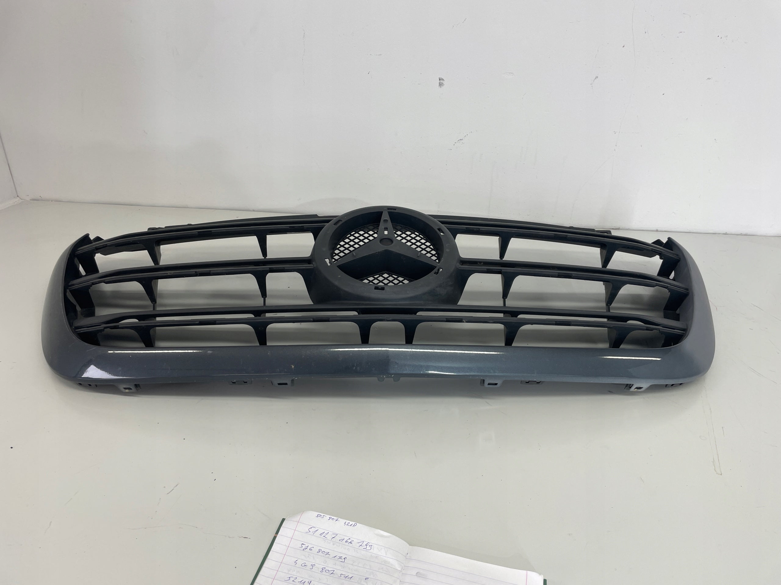 Kühlergrill Mercedes A910 SPRINTER W910 FRONTGRILL A9108852700 Kühlergitter