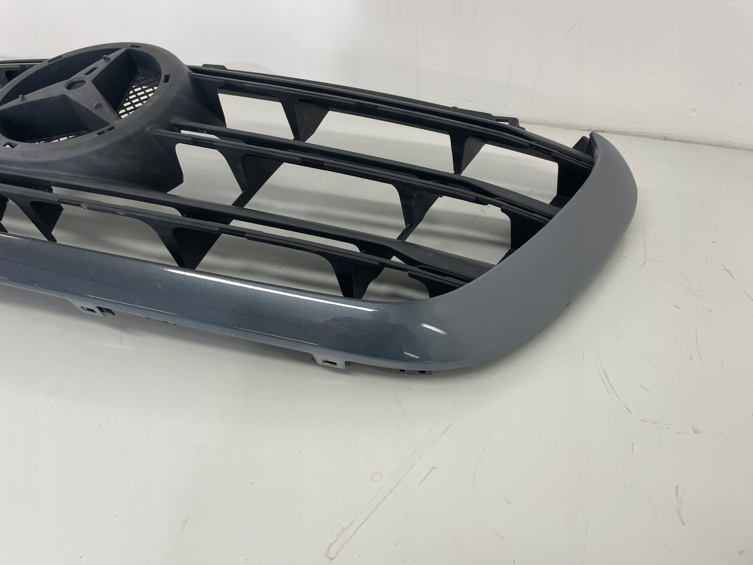 Kühlergrill Mercedes A910 SPRINTER W910 FRONTGRILL A9108852700 Kühlergitter