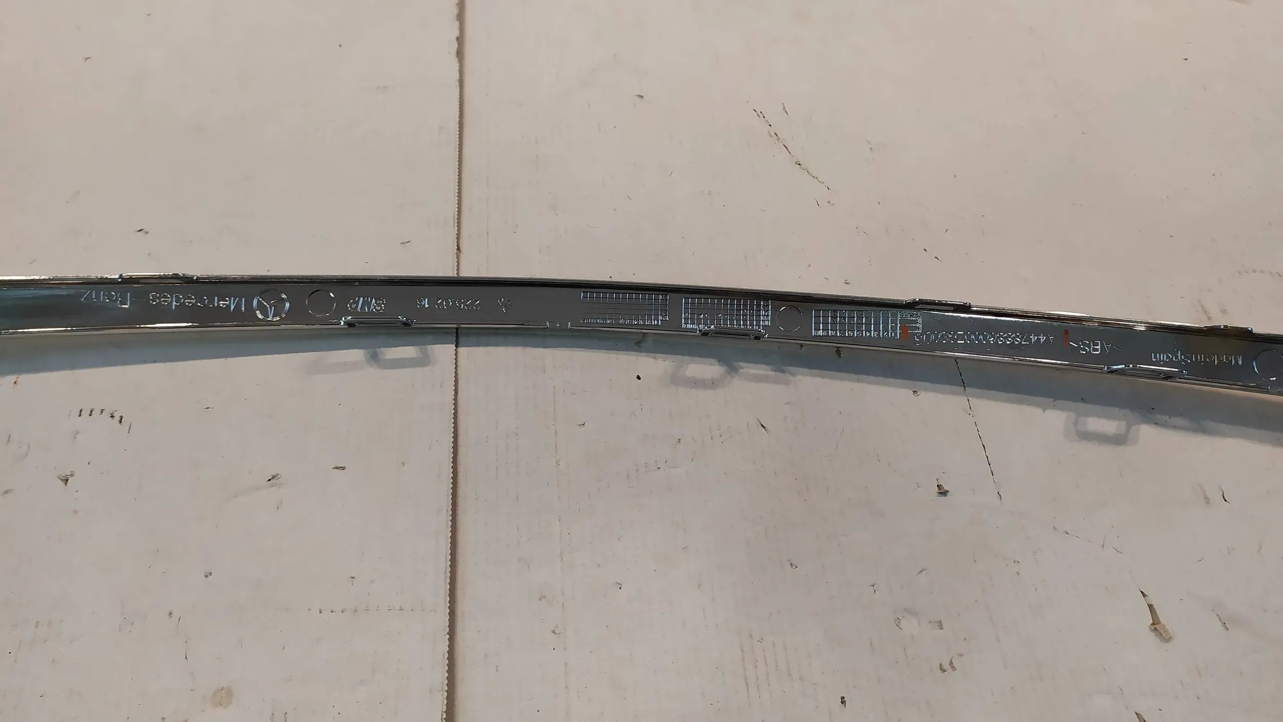 Kühlergrill Mercedes W447 FRONTGRILL A4478886000 Kühlergitter