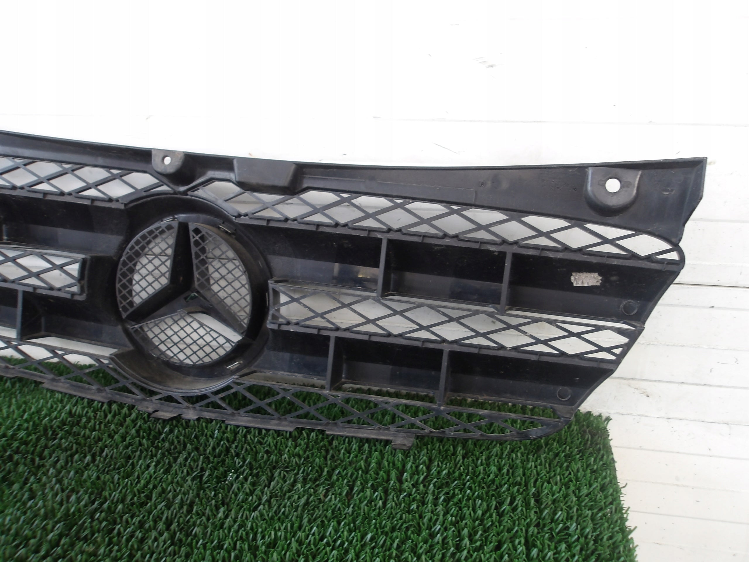 Kühlergrill Mercedes A639 VIANO W639 FRONTGRILL A6398800785 Kühlergitter