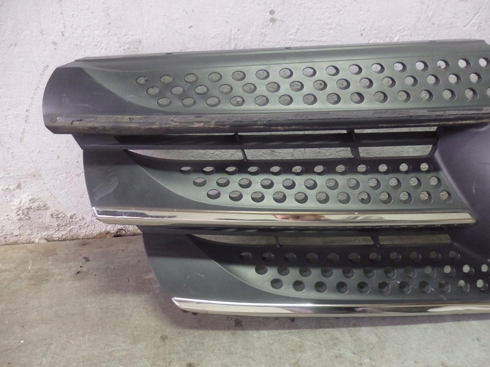 Kühlergrill Mercedes A447 W447 FRONTGRILL A4478800085 Kühlergitter