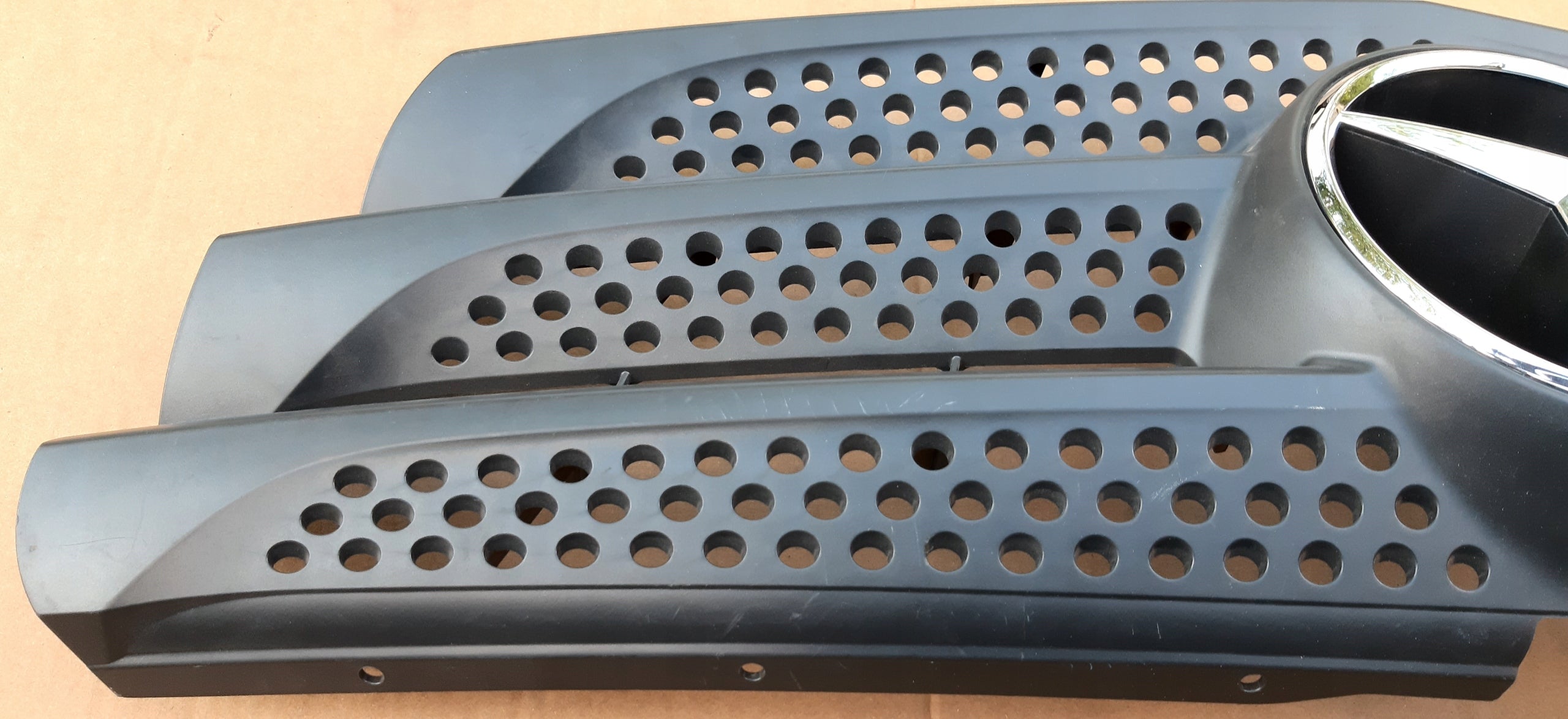 Kühlergrill Mercedes VITO W447 FRONTGRILL A4478880023 Kühlergitter