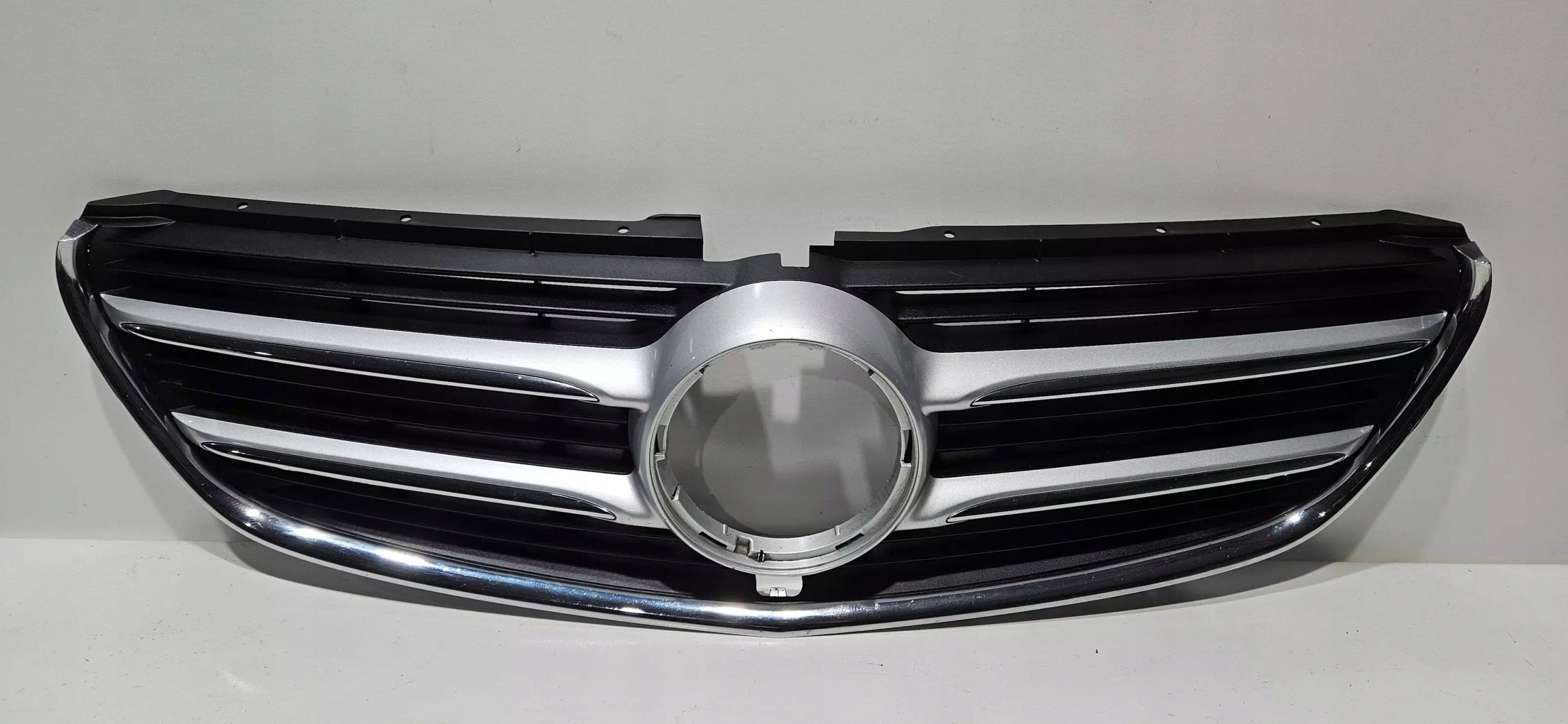 Kühlergrill Mercedes VITO W447 FRONTGRILL A4478880123 Kühlergitter