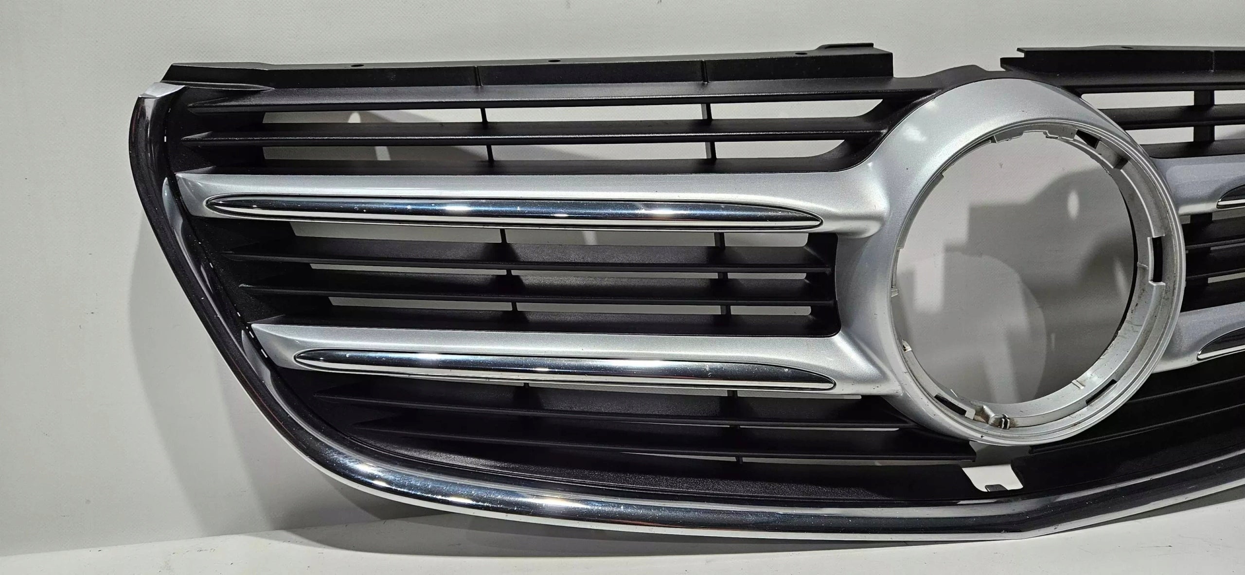 Kühlergrill Mercedes VITO W447 FRONTGRILL A4478880123 Kühlergitter