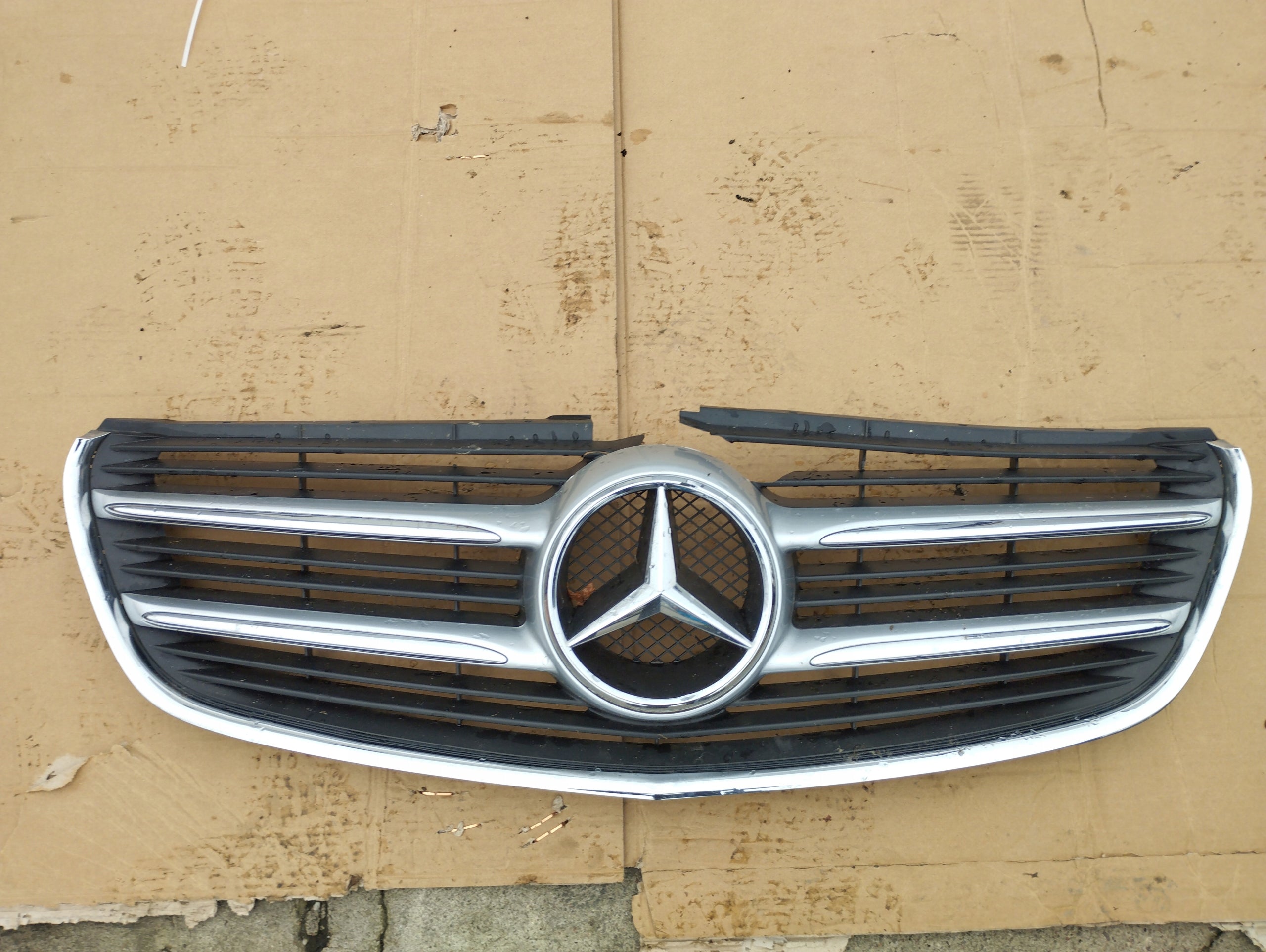 Kühlergrill Mercedes VITO W447 FRONTGRILL Kühlergitter