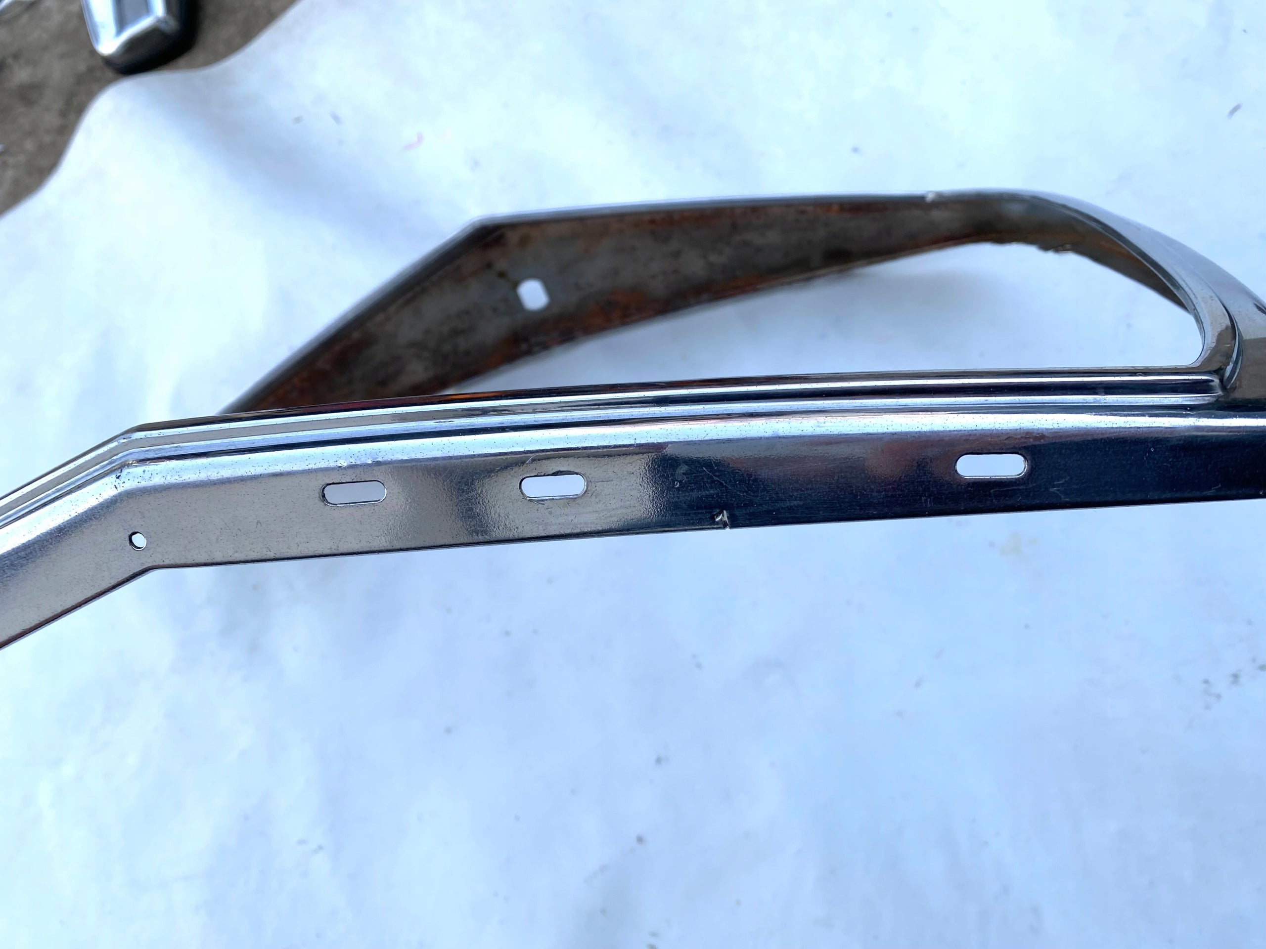 Kühlergrill Mercedes W109 FRONTGRILL Kühlergitter