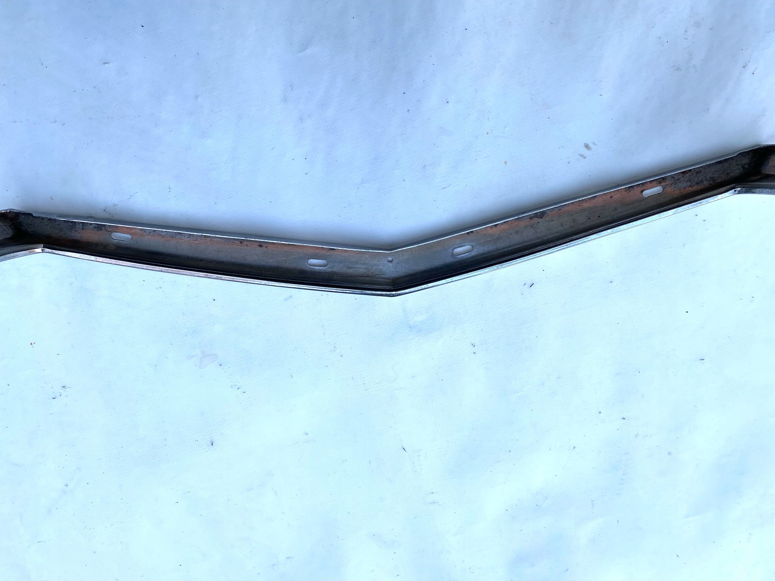 Kühlergrill Mercedes W109 FRONTGRILL Kühlergitter