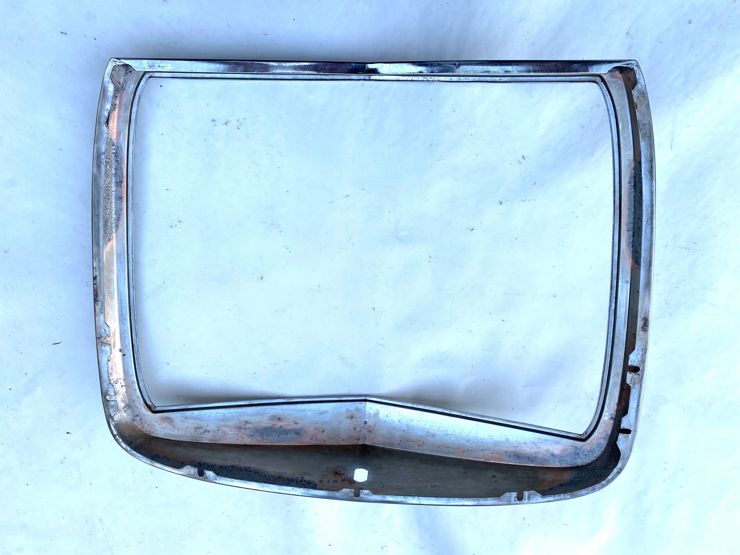 Kühlergrill Mercedes W109 FRONTGRILL Kühlergitter