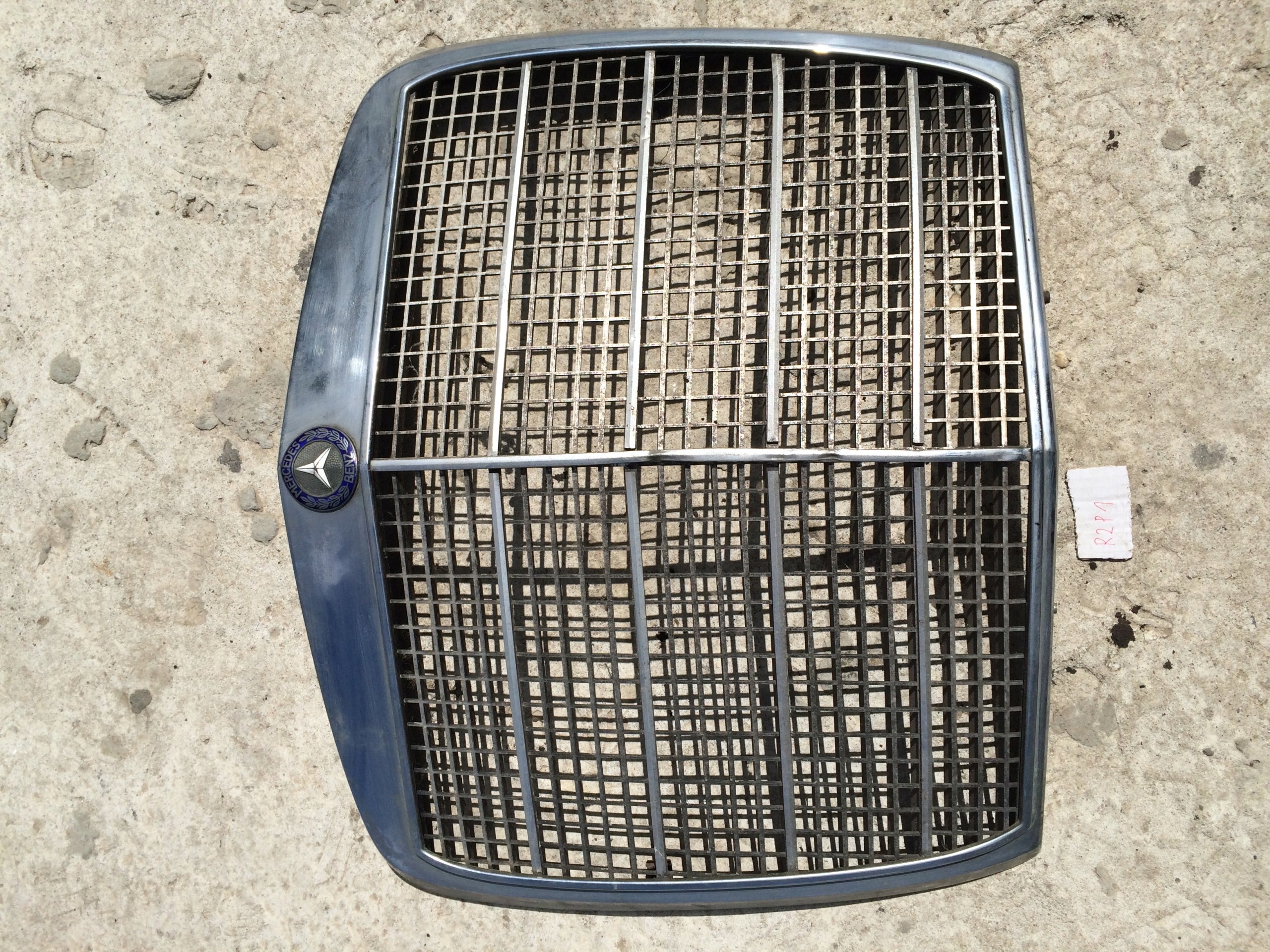  Calandre Mercedes W109 FRONTGRILL calandre  product image