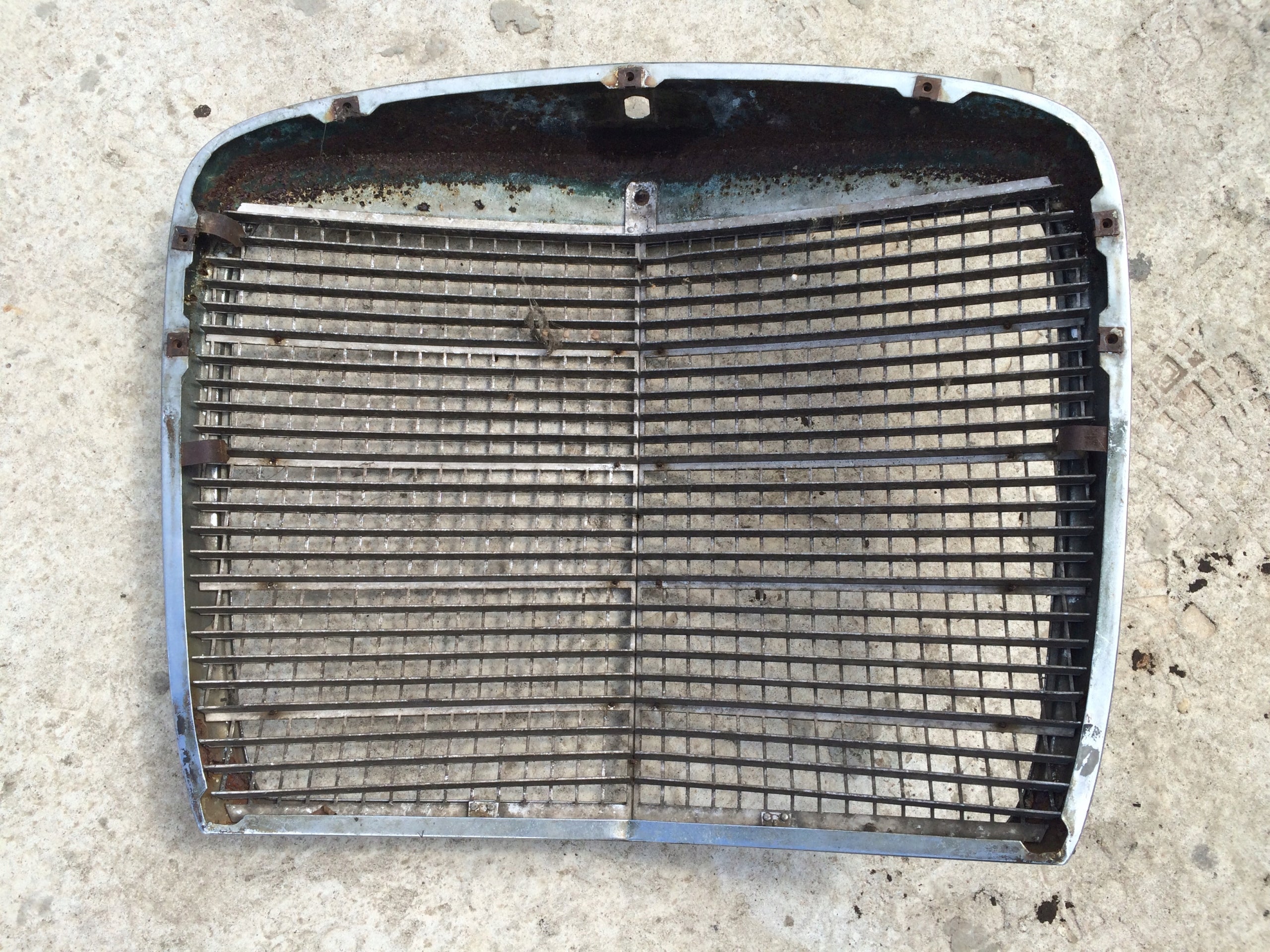 Kühlergrill Mercedes W109 FRONTGRILL Kühlergitter