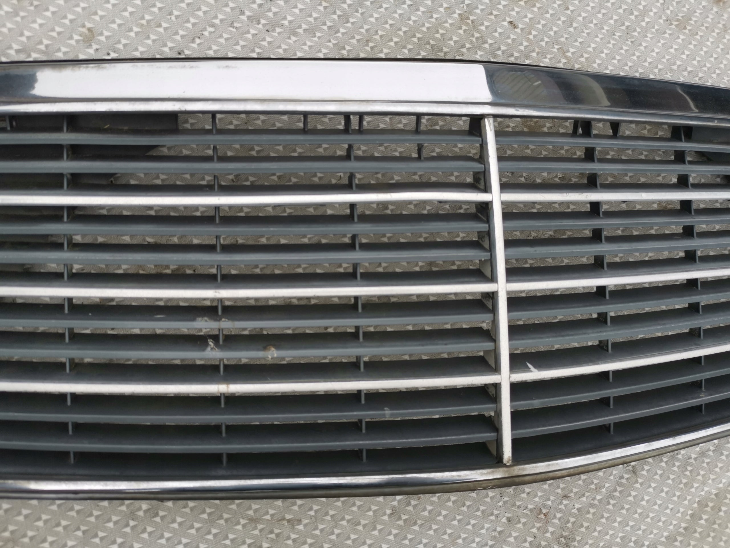 Kühlergrill Mercedes W140 FRONTGRILL A1401408881 Kühlergitter