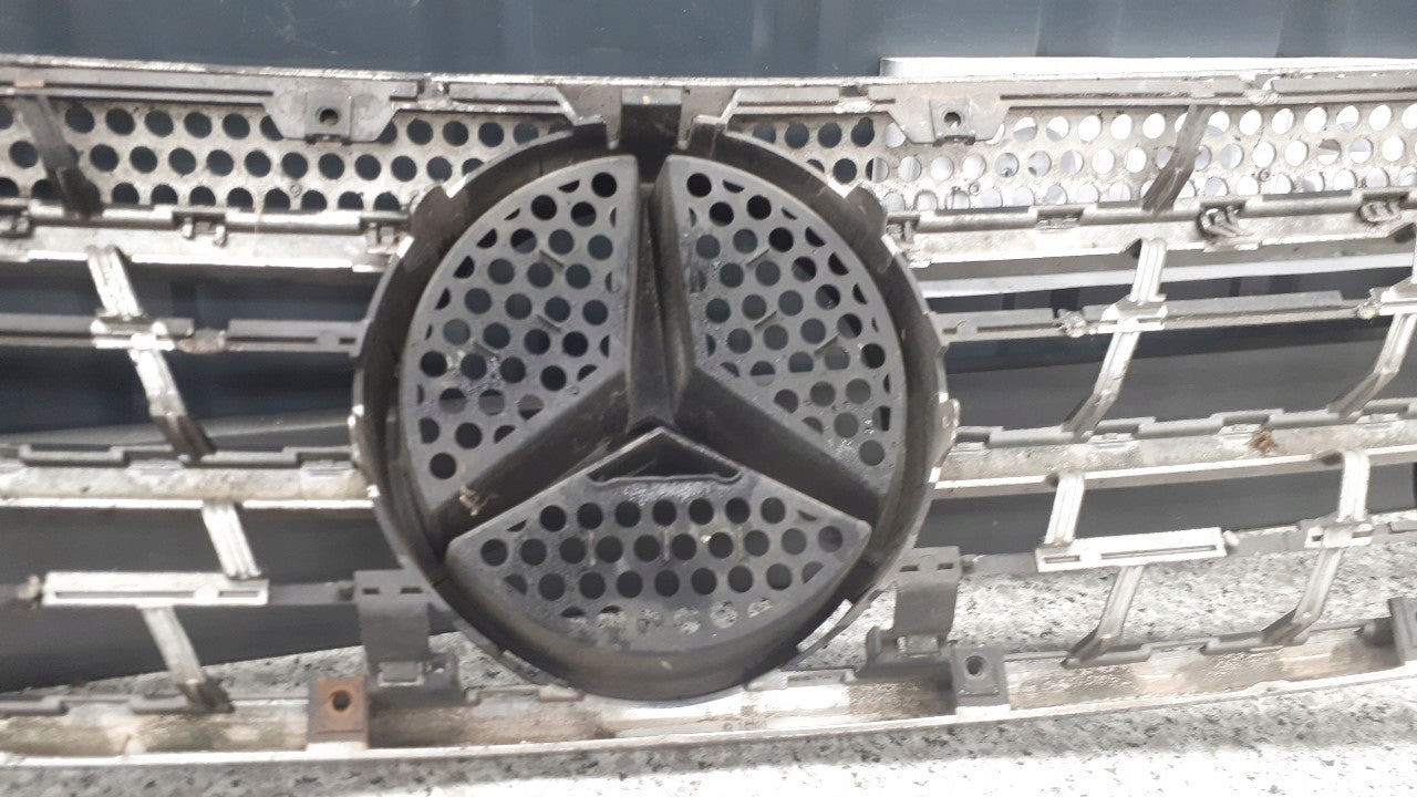 Kühlergrill Mercedes W163 FRONTGRILL A1638800985 Kühlergitter