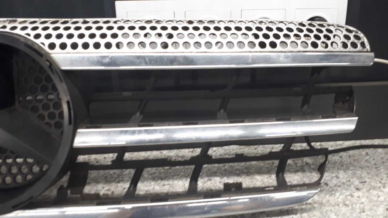 Kühlergrill Mercedes W163 FRONTGRILL A1638800985 Kühlergitter