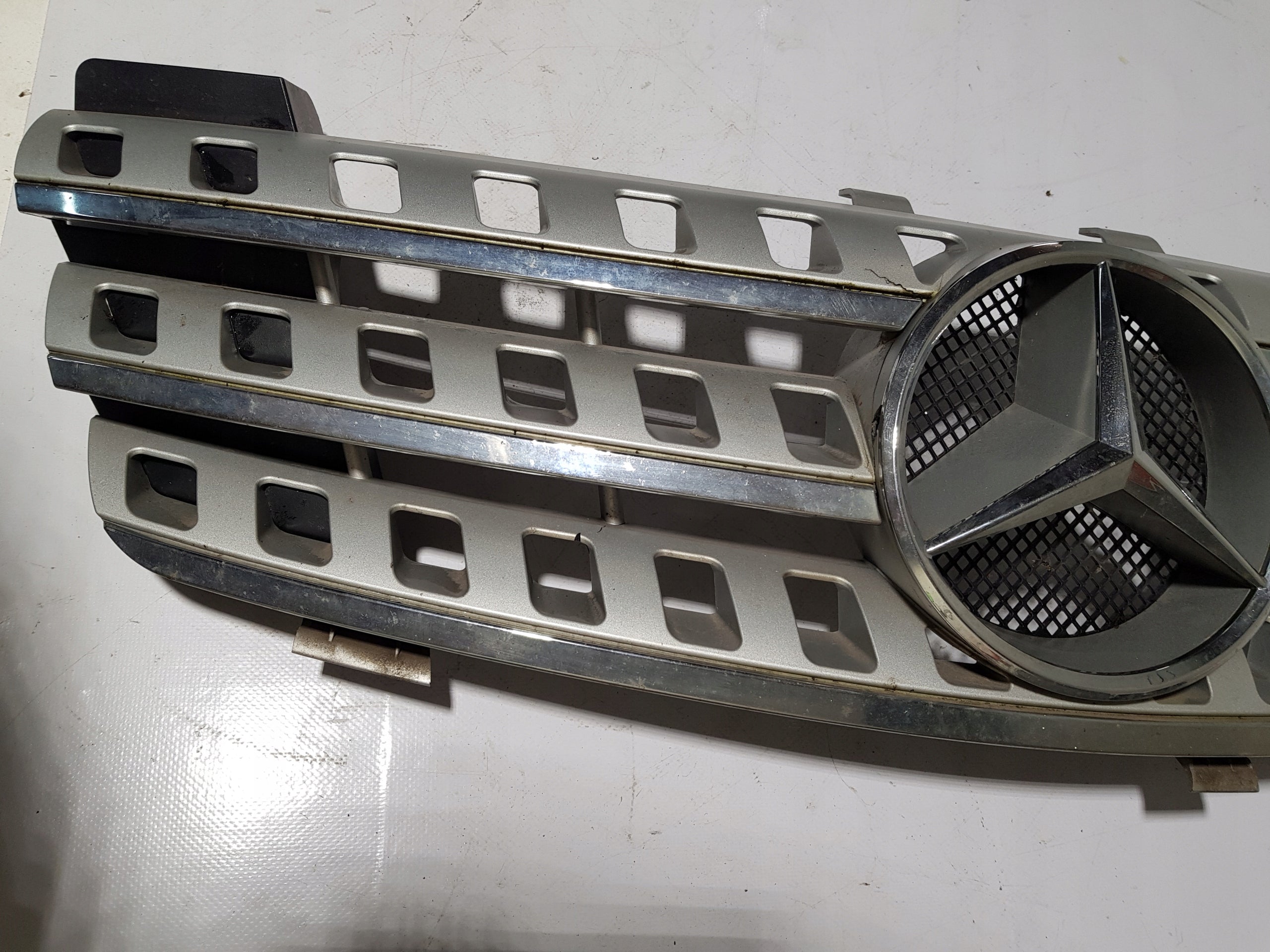 Kühlergrill Mercedes W164 FRONTGRILL Kühlergitter