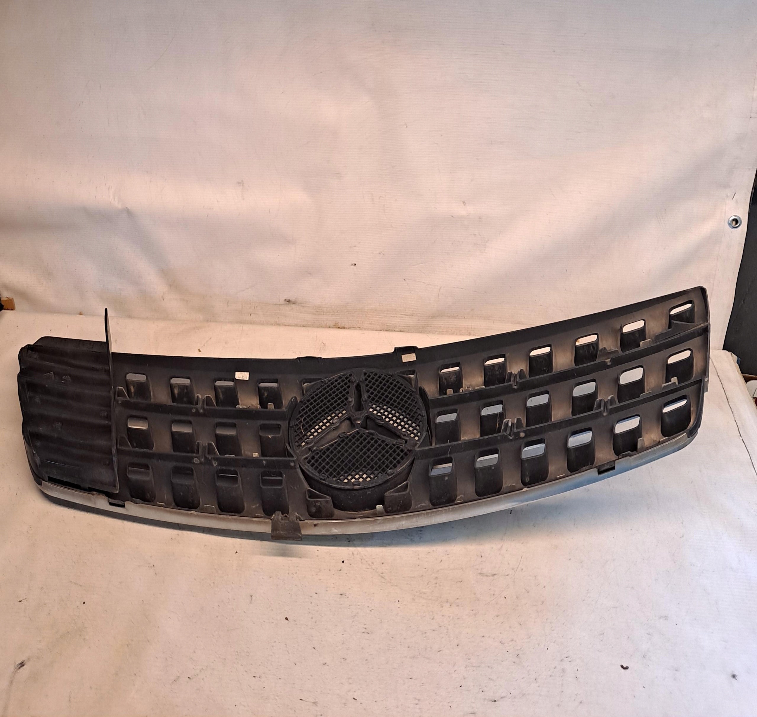 Kühlergrill Mercedes W164 FRONTGRILL Kühlergitter