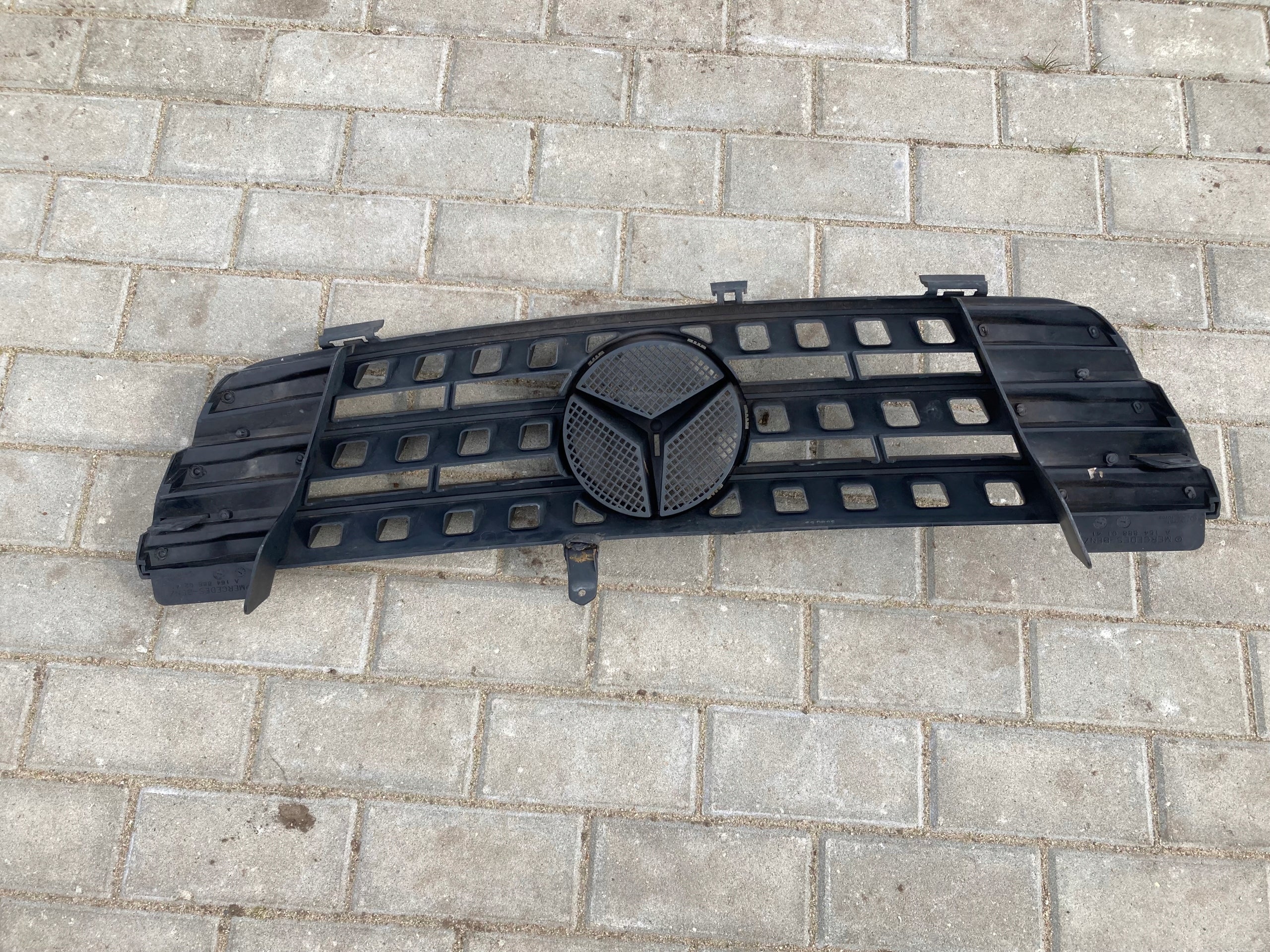 Kühlergrill Mercedes W164 FRONTGRILL A1648800085 Kühlergitter