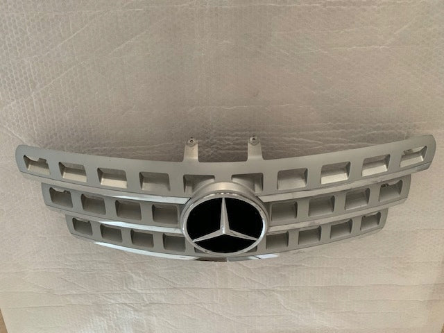 Kühlergrill Mercedes W164 FRONTGRILL A1648880923 Kühlergitter