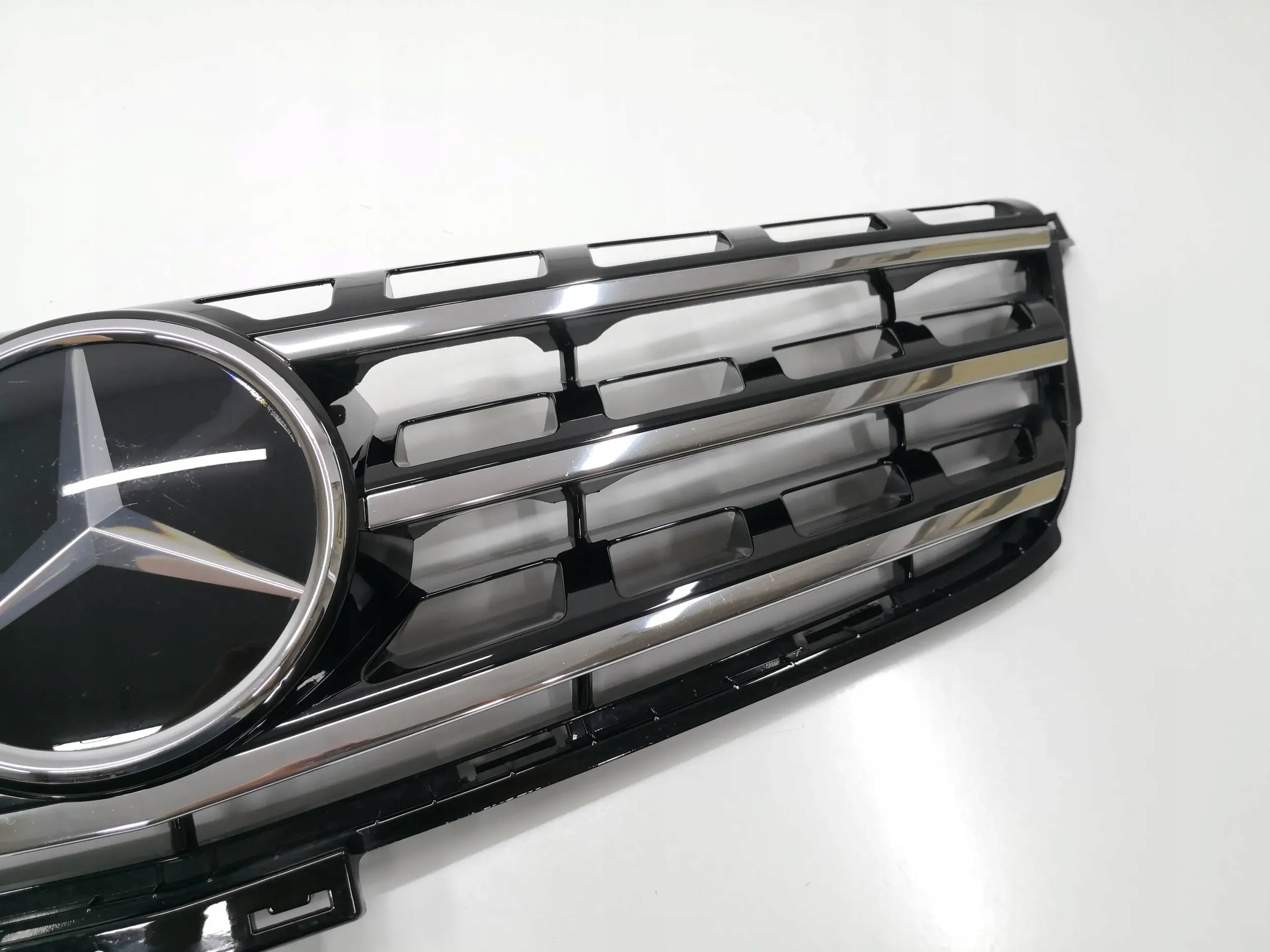 Kühlergrill Mercedes W166 FRONTGRILL A1648880411 Kühlergitter