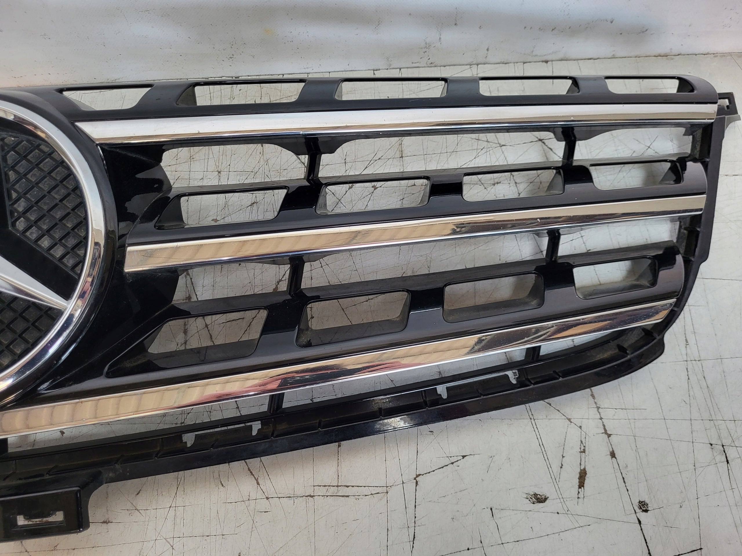 Kühlergrill Mercedes W166 A166 FRONTGRILL A1668800123 Kühlergitter