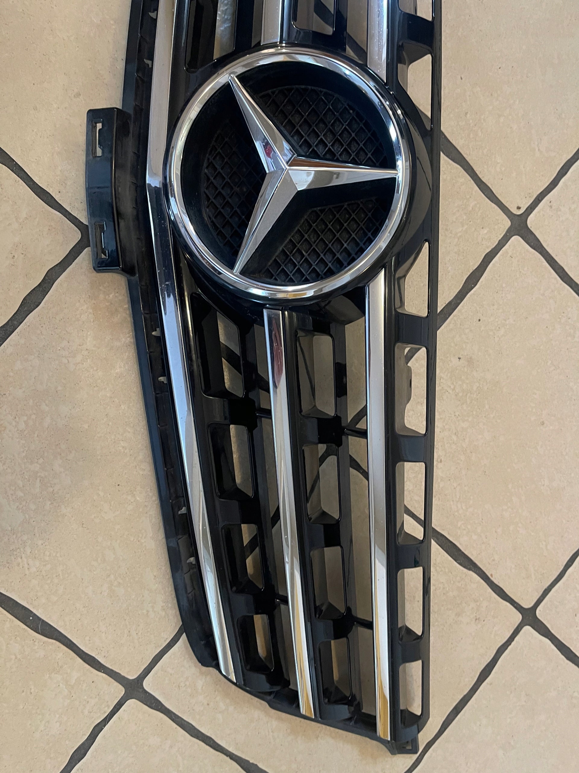 Kühlergrill Mercedes W166 FRONTGRILL Kühlergitter