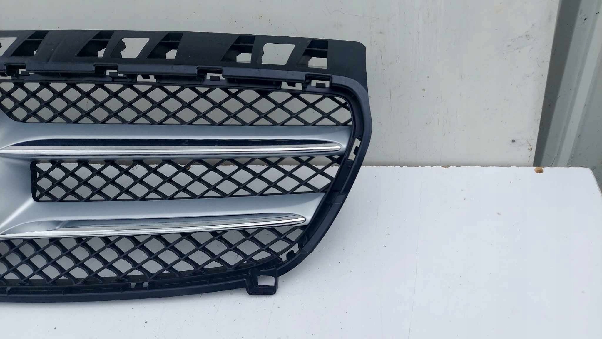 Kühlergrill Mercedes W176 FRONTGRILL A1768880260 Kühlergitter