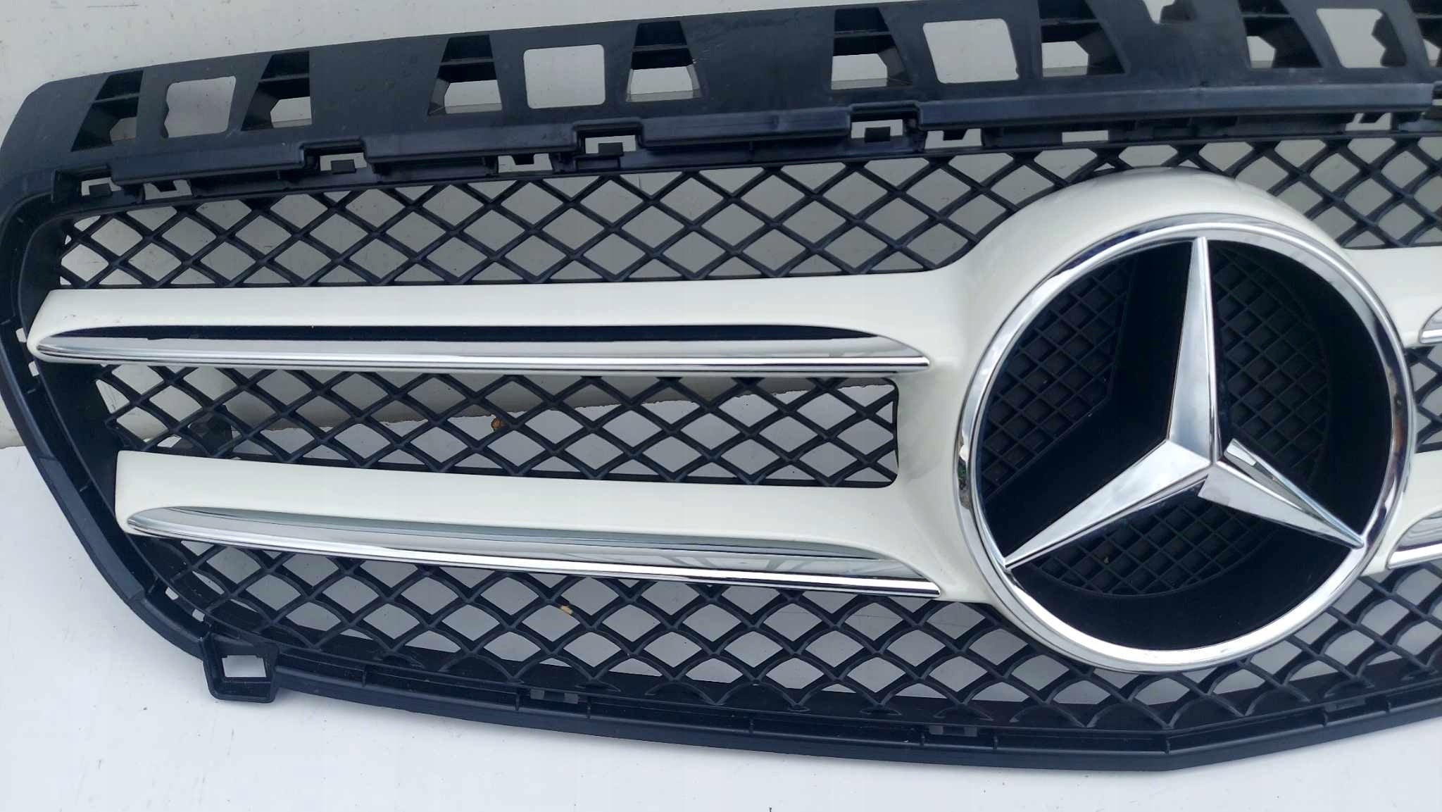 Kühlergrill Mercedes W176 FRONTGRILL A1768880260 Kühlergitter