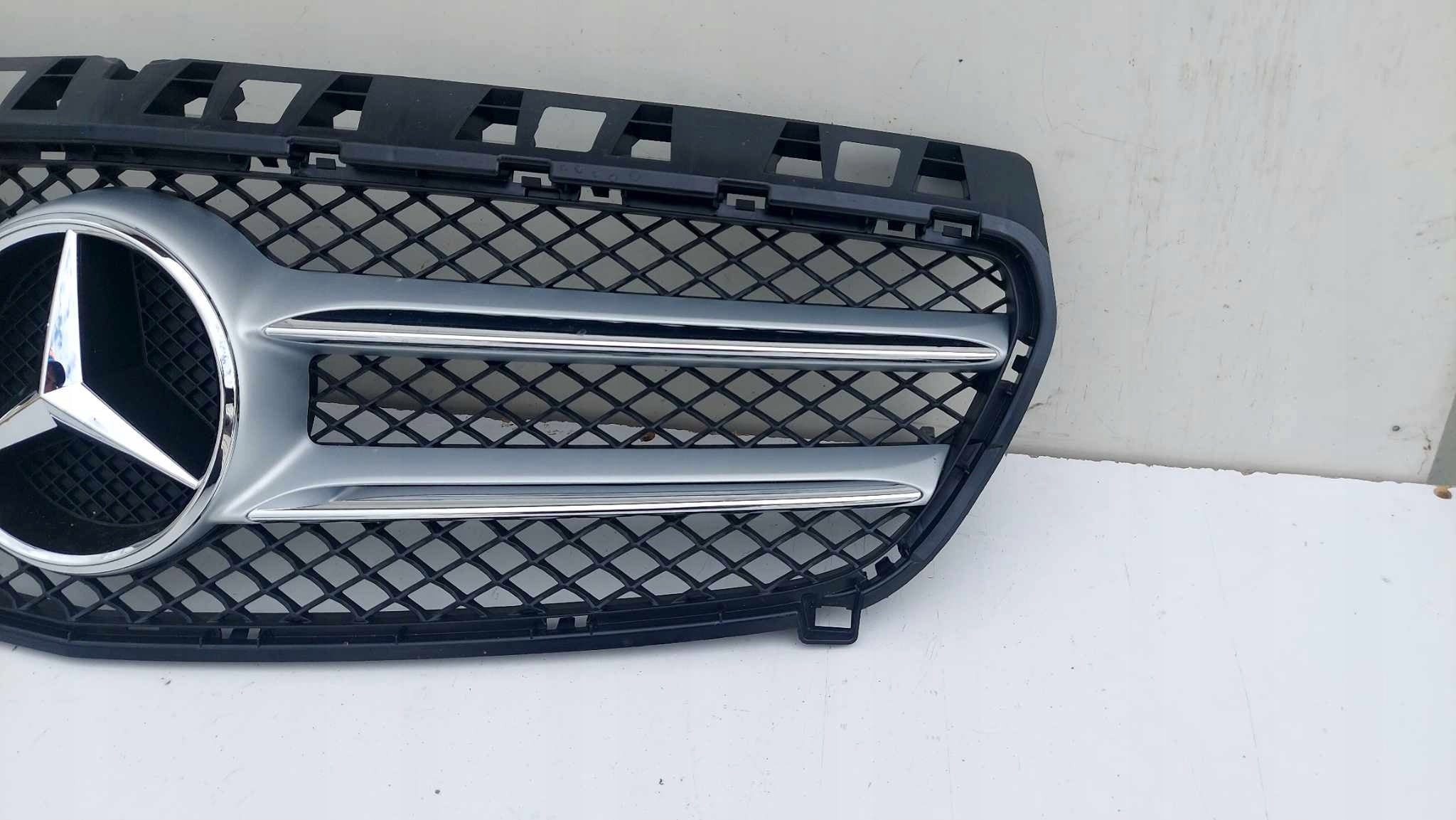 Kühlergrill Mercedes W176 FRONTGRILL A1768880260 Kühlergitter