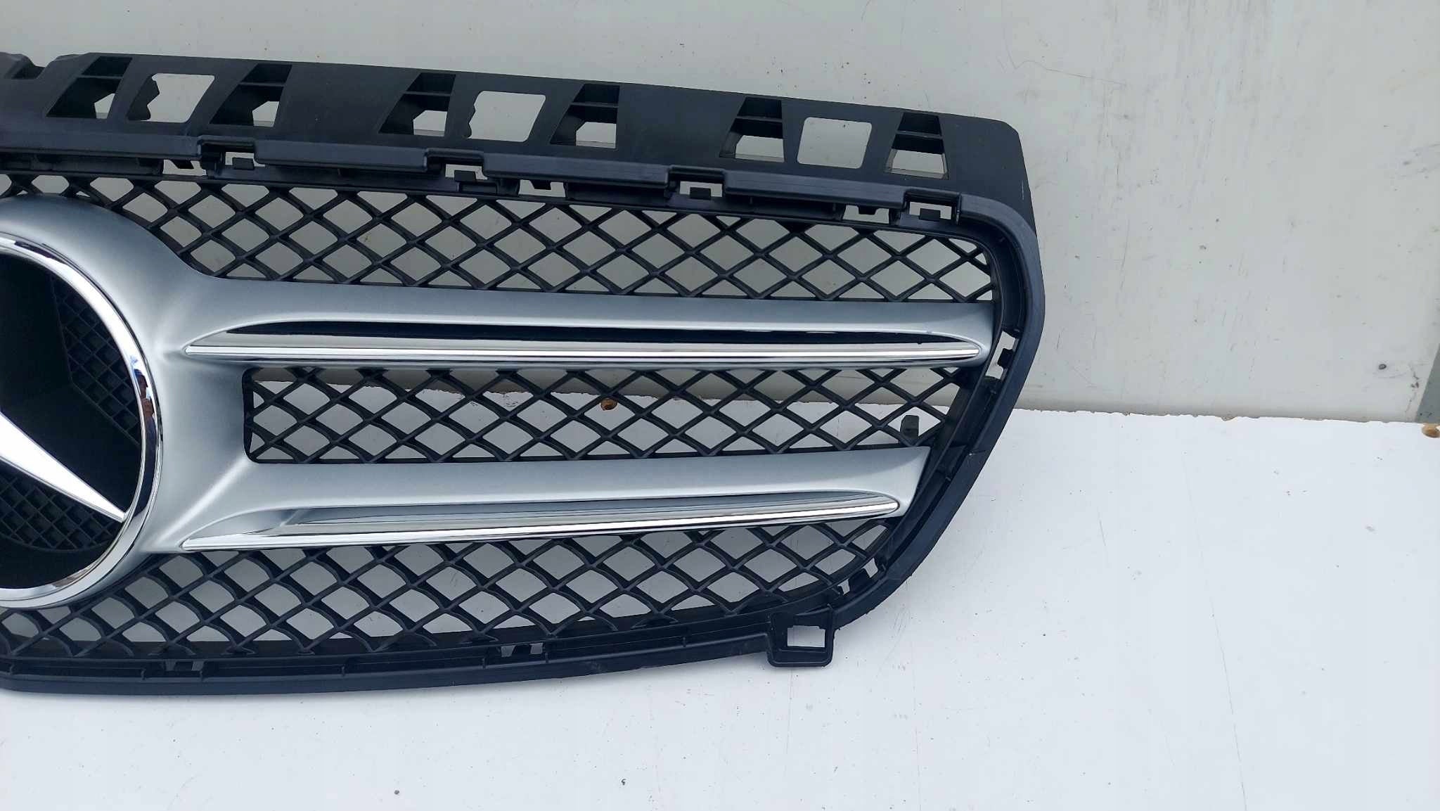 Kühlergrill Mercedes W176 FRONTGRILL A1768880260 Kühlergitter