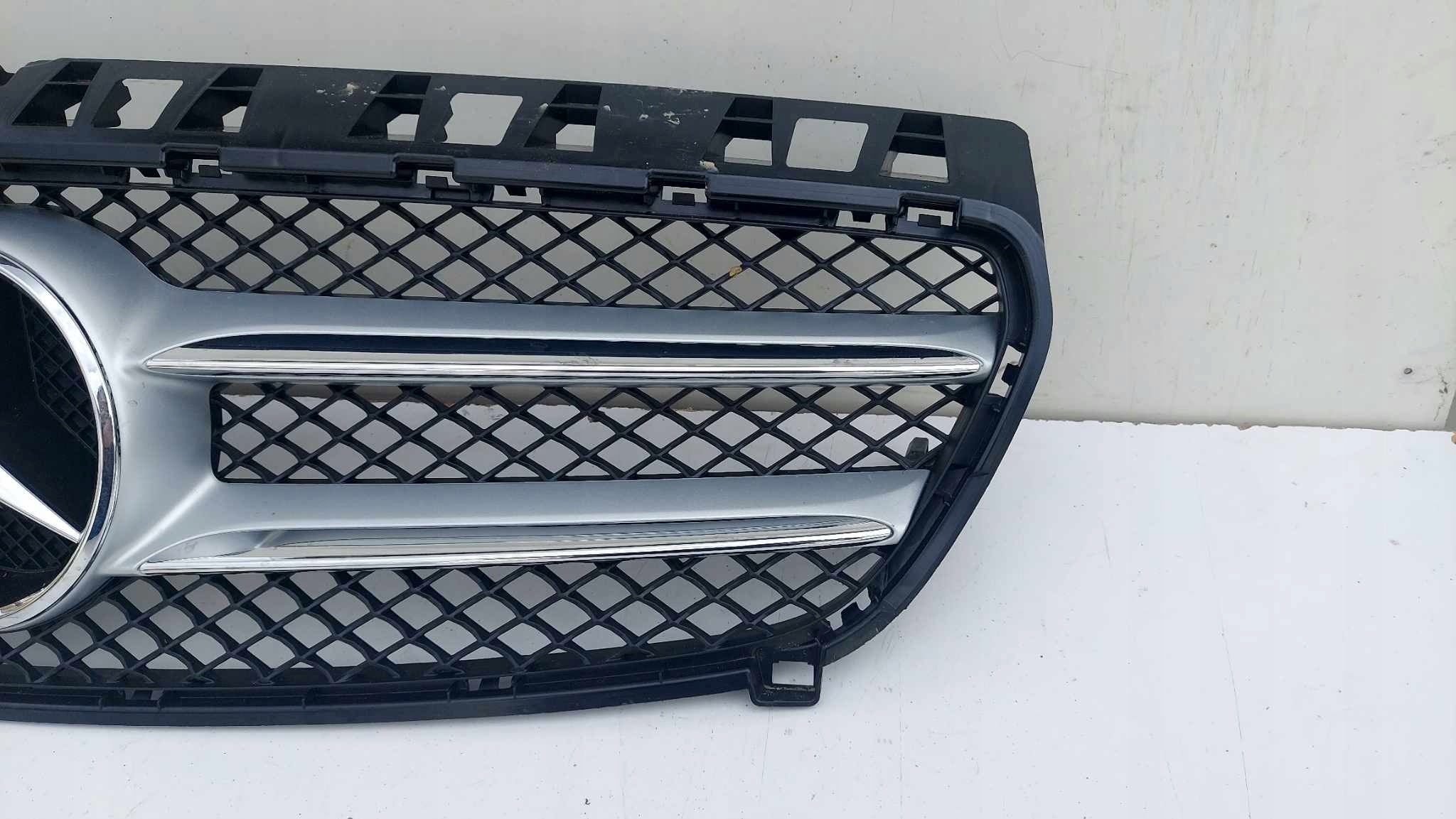 Kühlergrill Mercedes W176 FRONTGRILL A1768880260 Kühlergitter