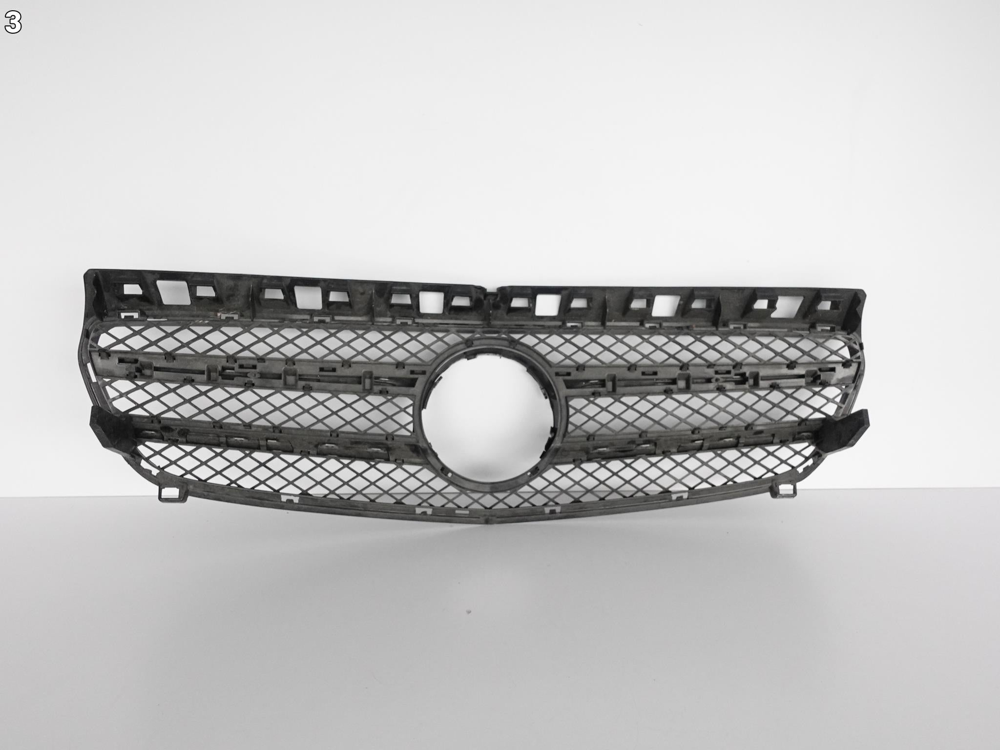 Kühlergrill Mercedes W176 FRONTGRILL A1768880260 Kühlergitter