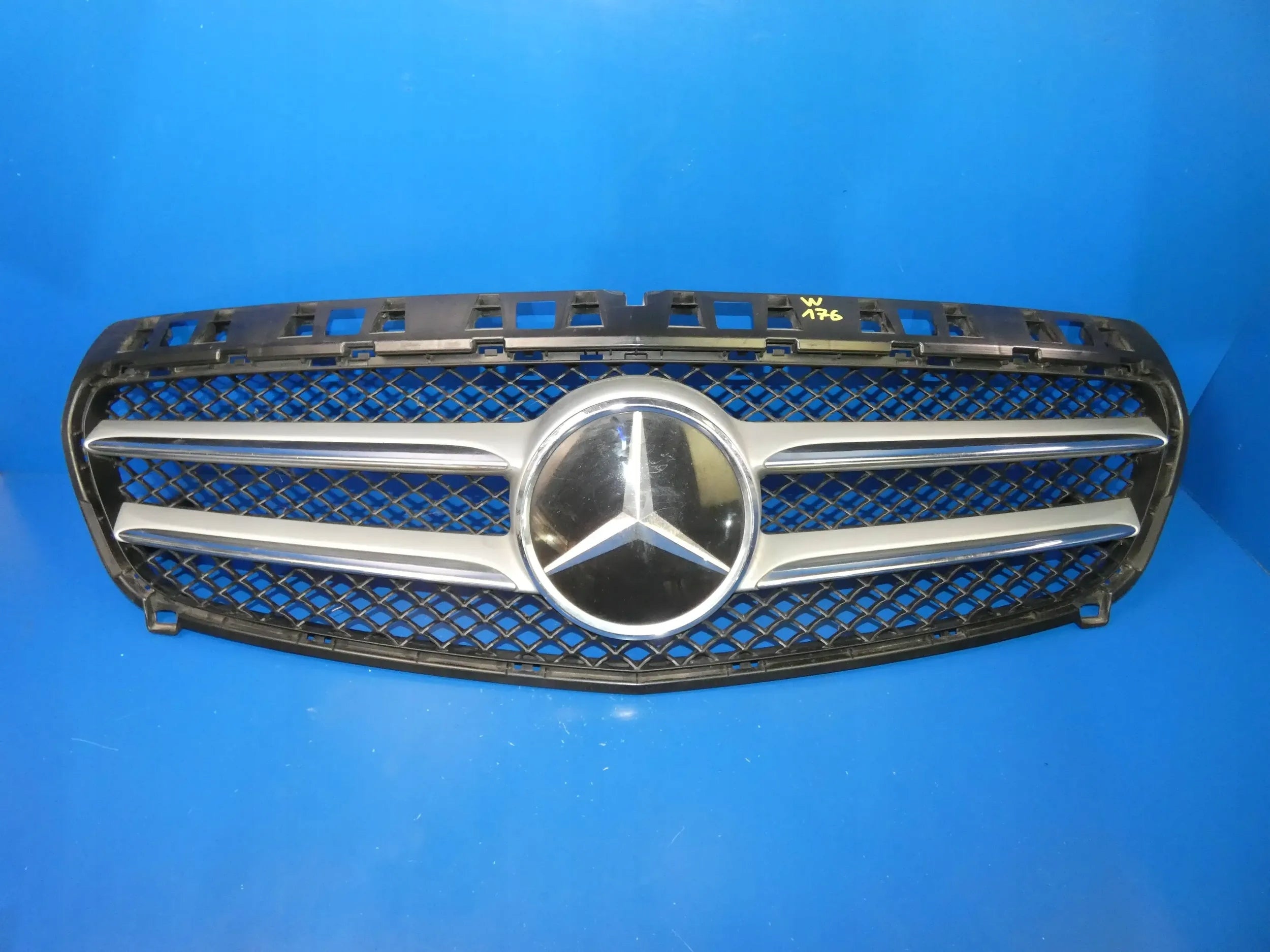 Kühlergrill Mercedes W176 FRONTGRILL Kühlergitter