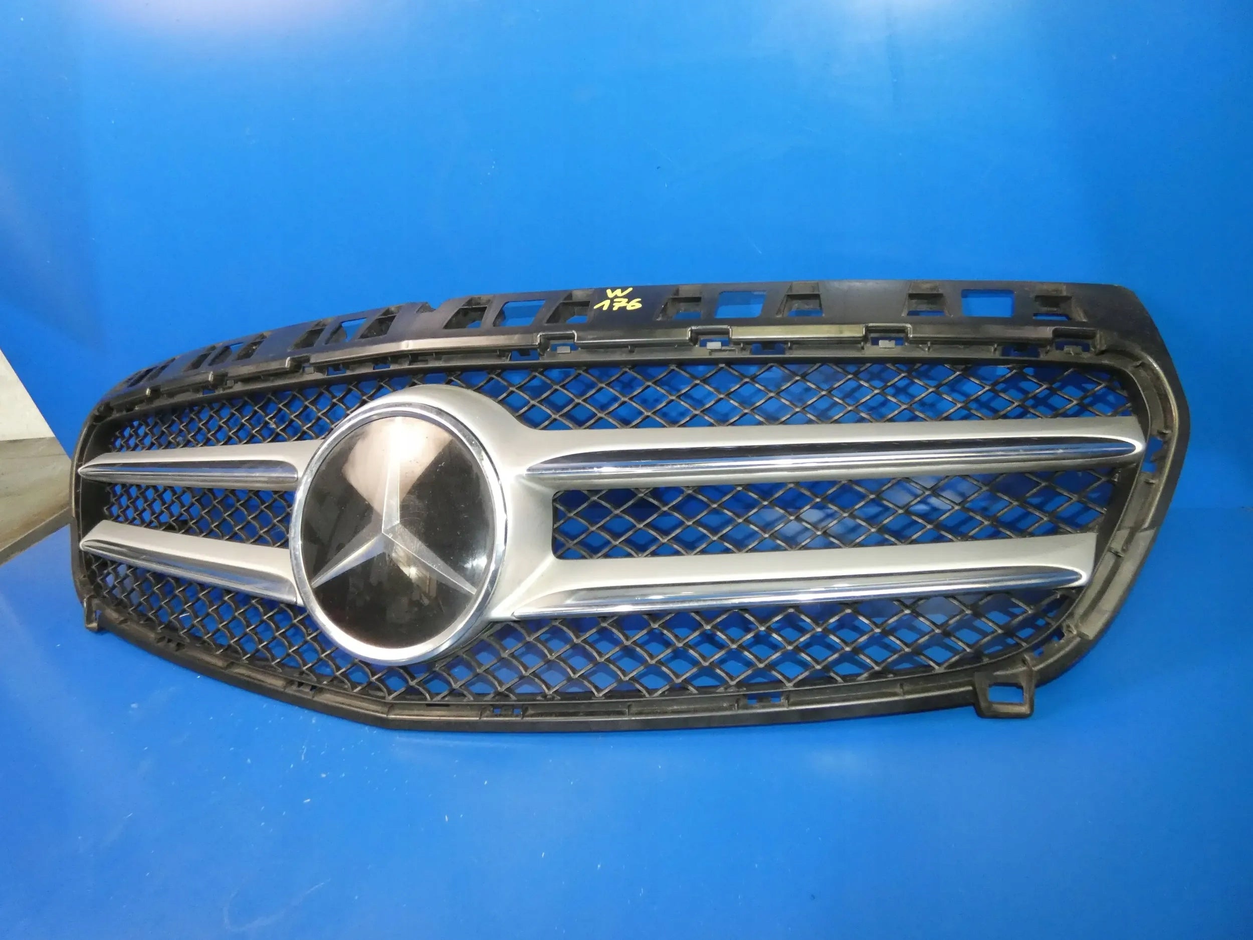 Kühlergrill Mercedes W176 FRONTGRILL Kühlergitter