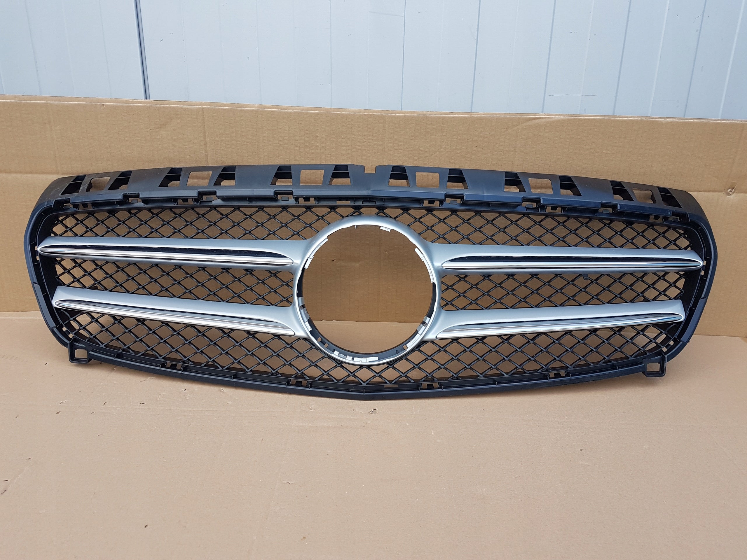  Kühlergrill Mercedes W176 FRONTGRILL Kühlergitter product image