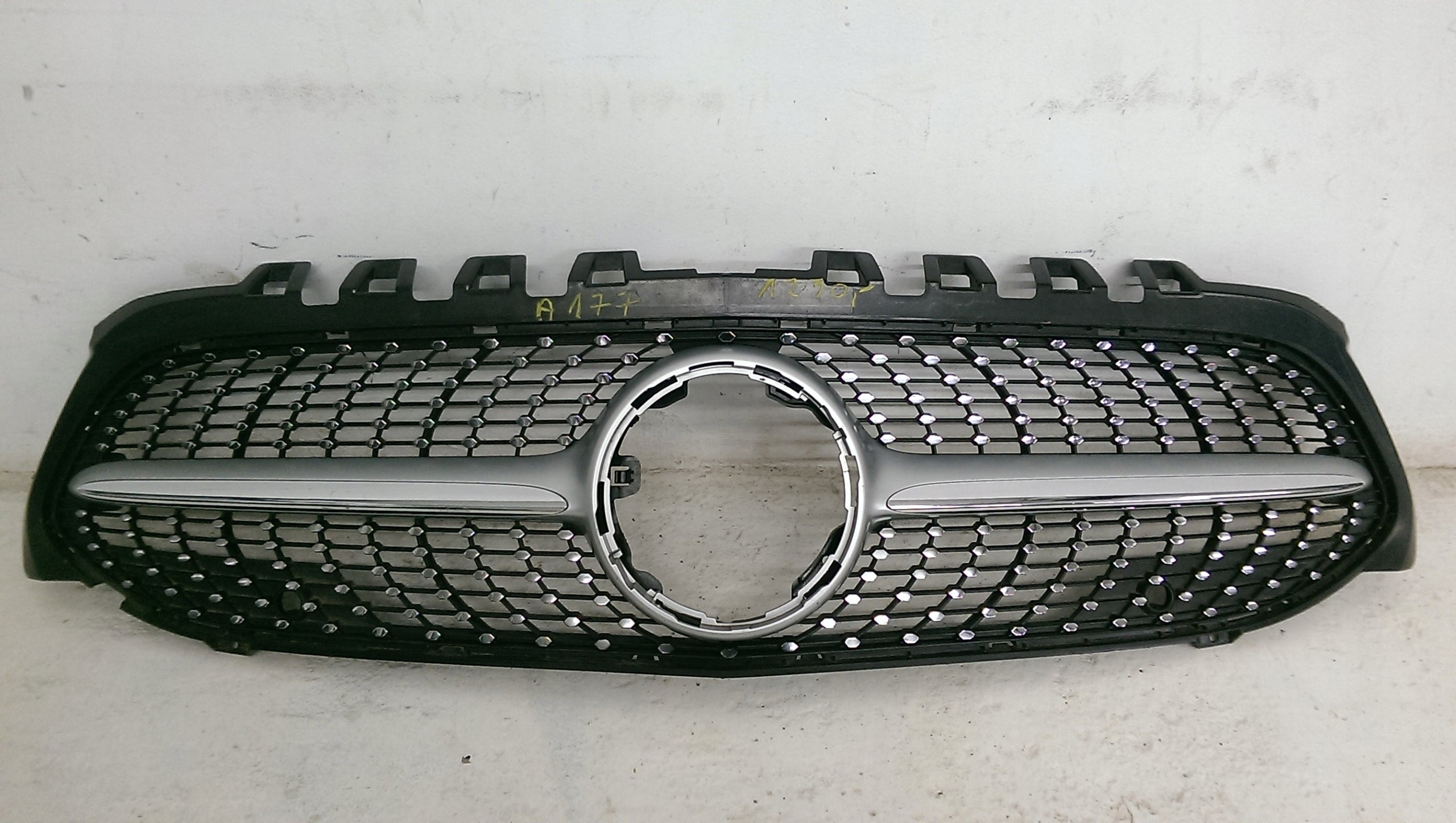 Kühlergrill Mercedes W177 FRONTGRILL A1778800200 Kühlergitter