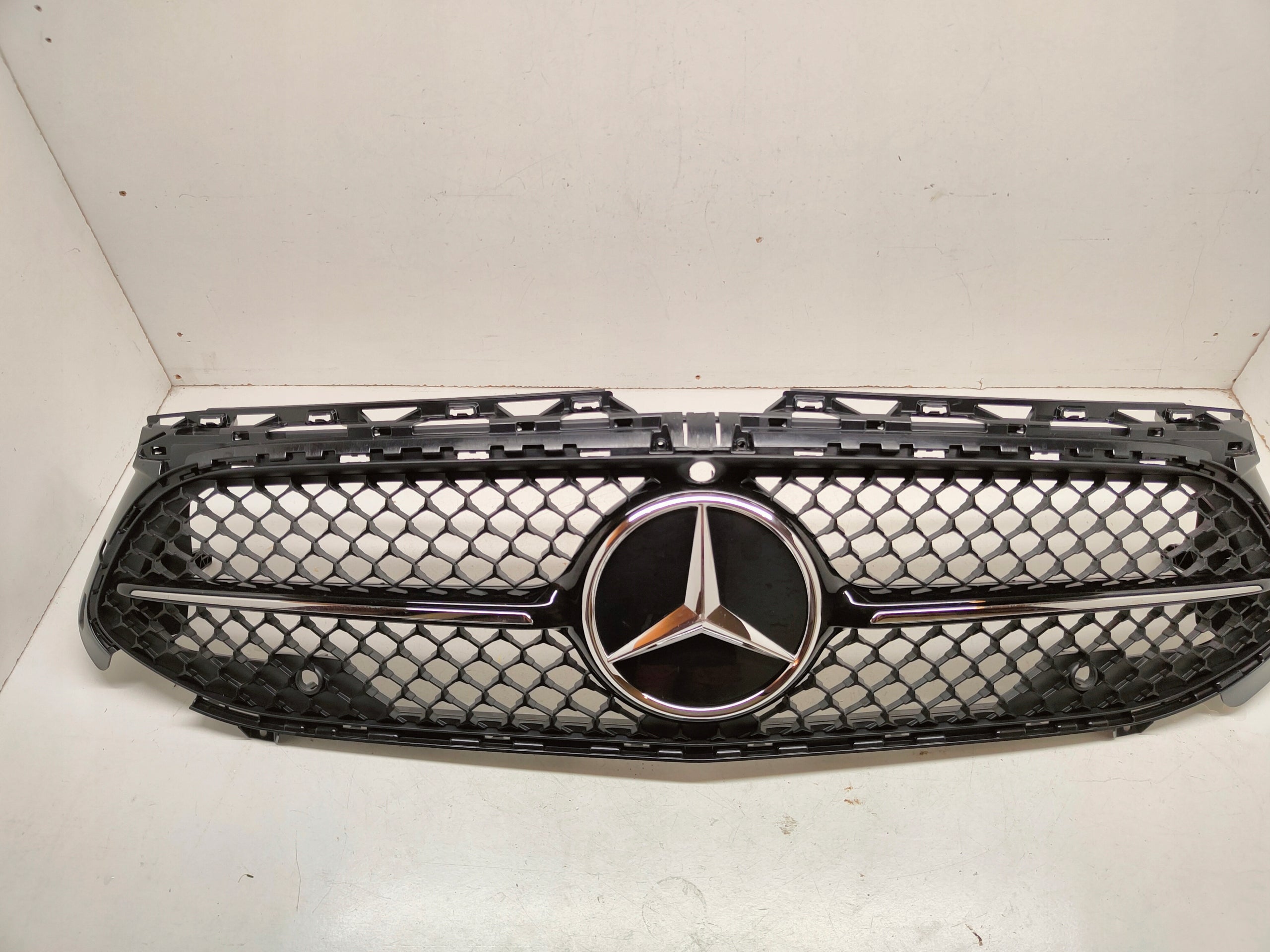 Kühlergrill Mercedes A177 W177 FRONTGRILL A1778885401 Kühlergitter