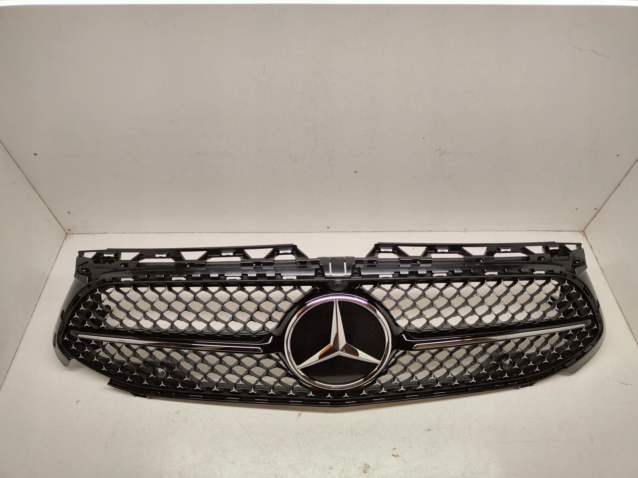 Kühlergrill Mercedes A177 W177 FRONTGRILL A1778885401 Kühlergitter