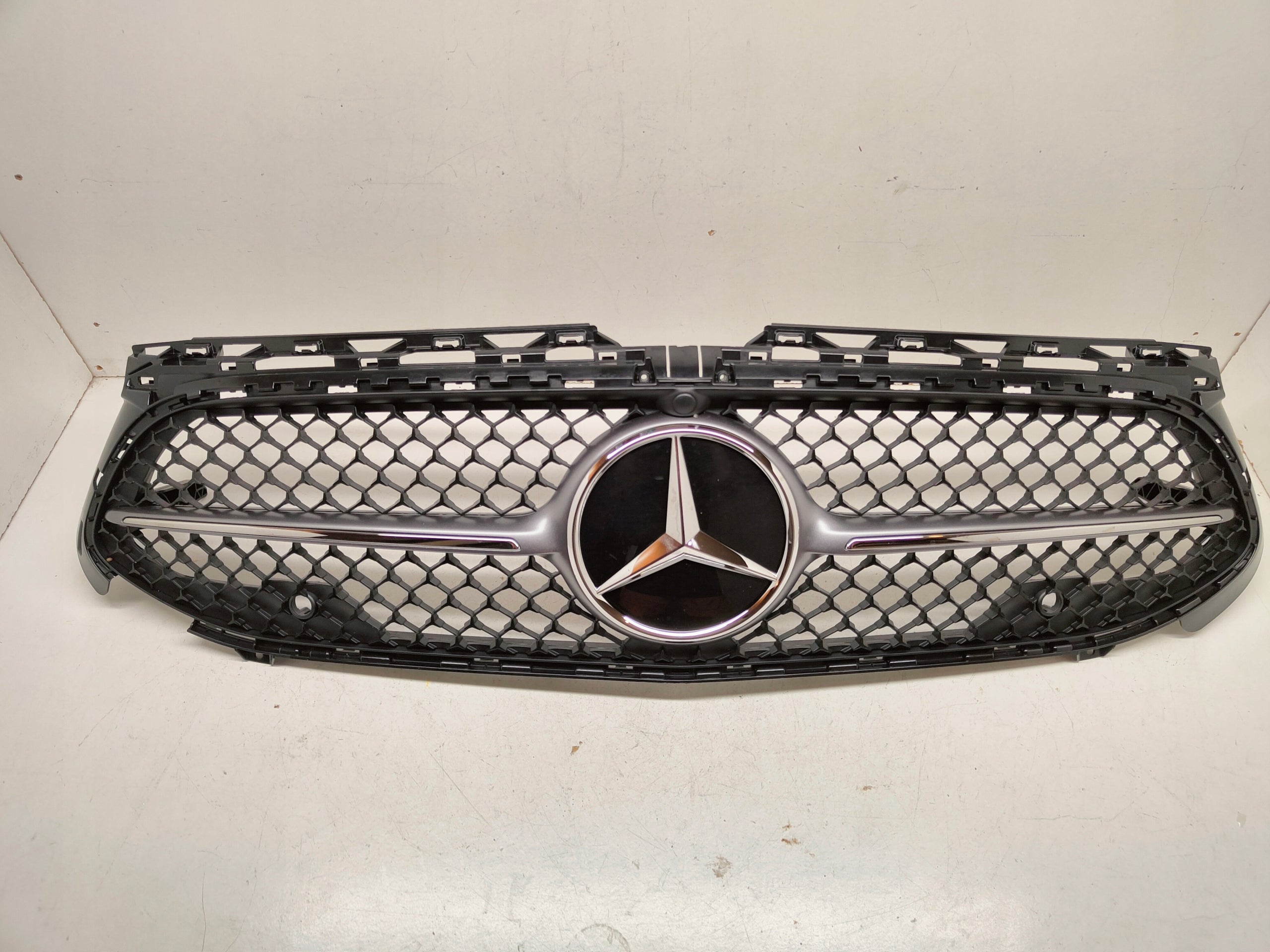 Kühlergrill Mercedes A177 W177 FRONTGRILL A1778885401 Kühlergitter