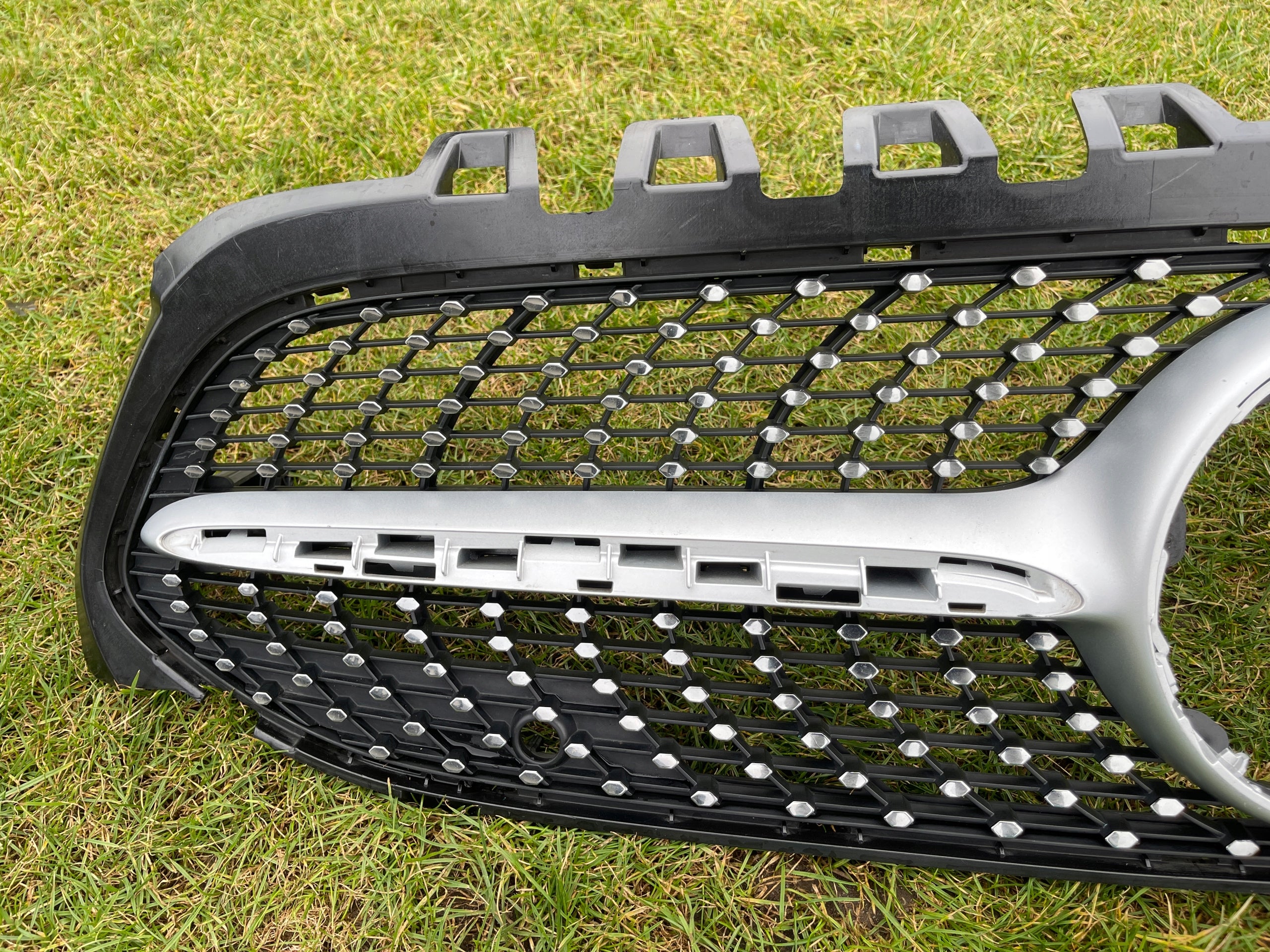 Kühlergrill Mercedes A177 W177 FRONTGRILL A1778880200 Kühlergitter