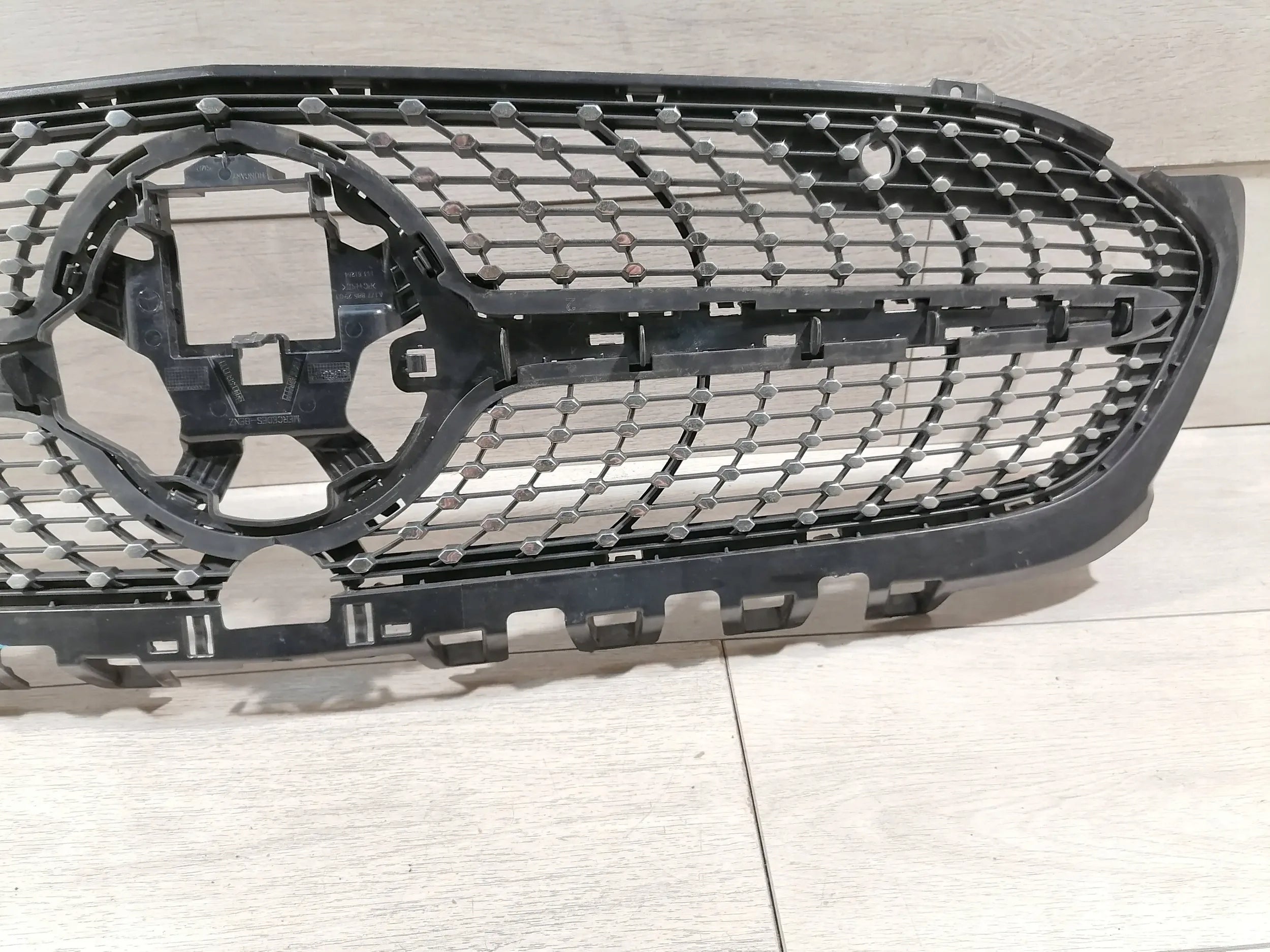 Kühlergrill Mercedes A177 W177 FRONTGRILL A1778884100 Kühlergitter