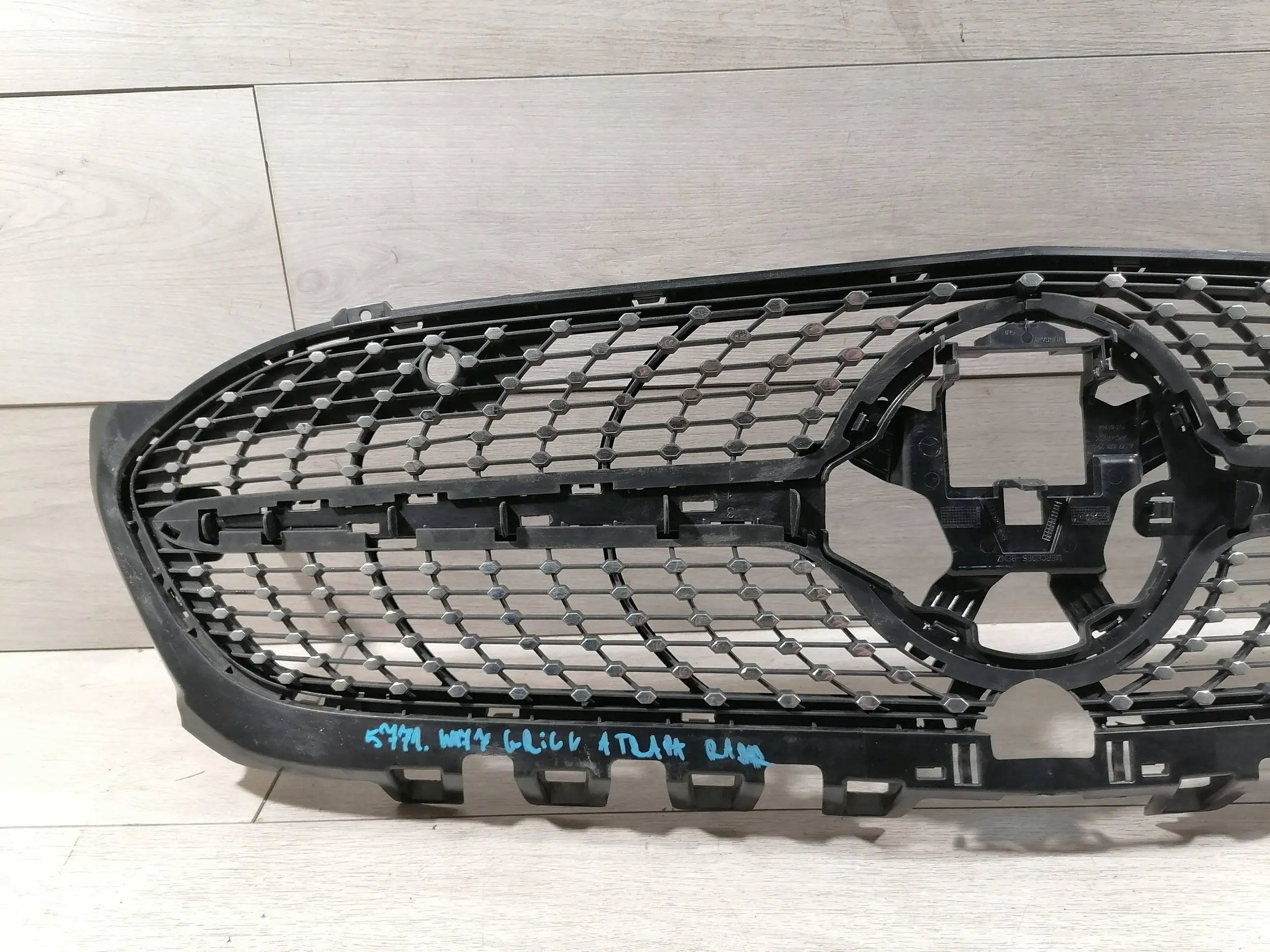 Kühlergrill Mercedes A177 W177 FRONTGRILL A1778884100 Kühlergitter