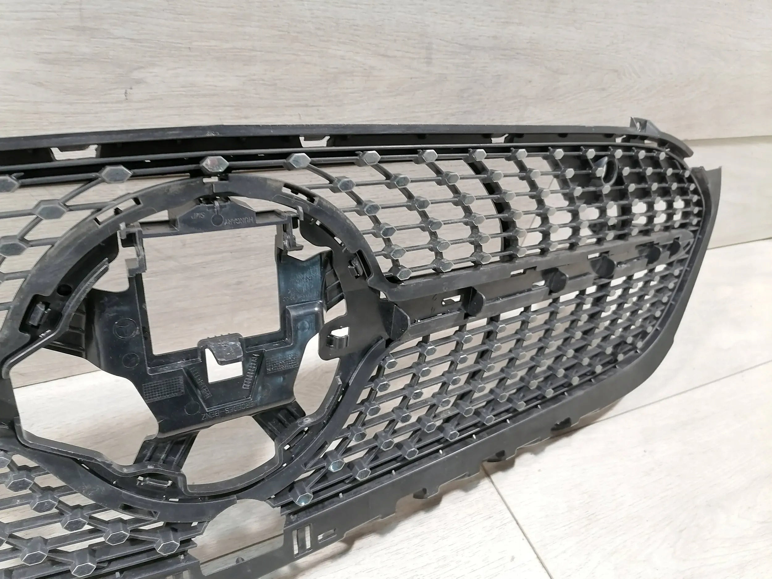 Kühlergrill Mercedes A177 W177 FRONTGRILL A1778884100 Kühlergitter