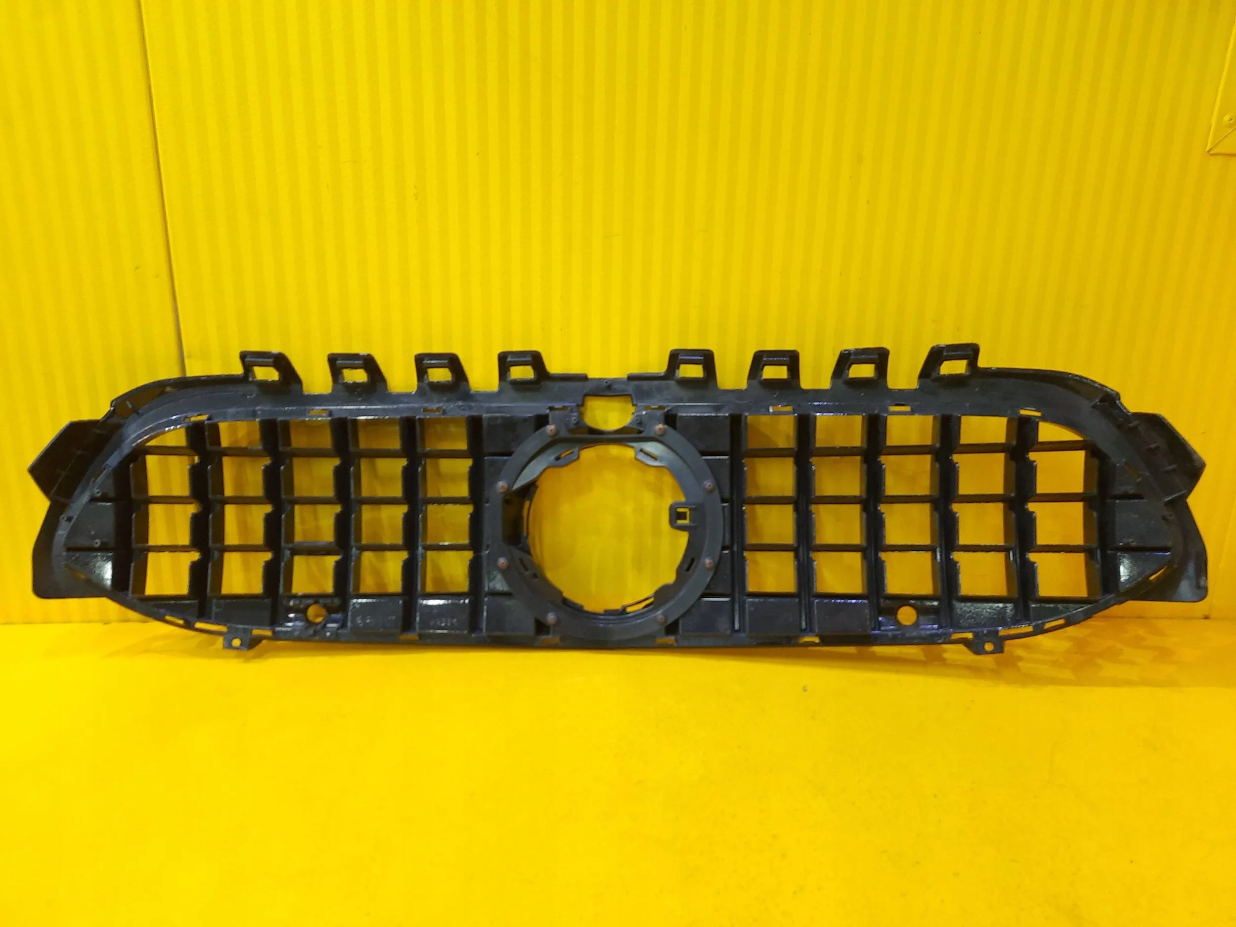 Kühlergrill Mercedes W177 FRONTGRILL Kühlergitter