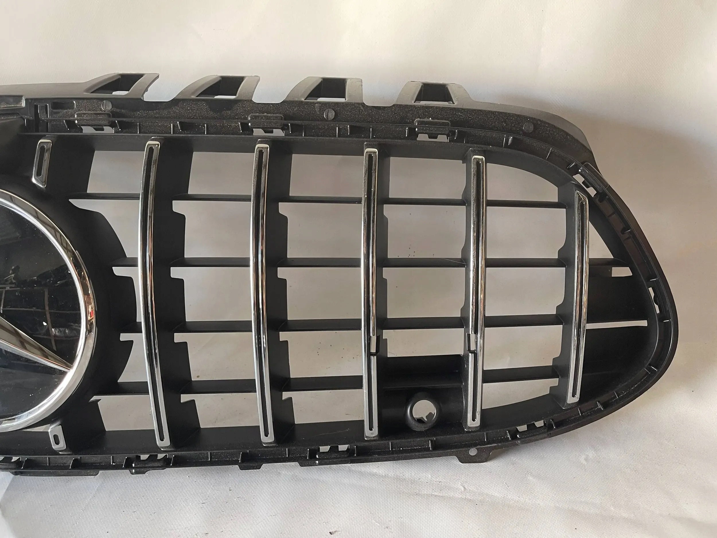 Kühlergrill Mercedes A177 W177 FRONTGRILL A1778882000 Kühlergitter