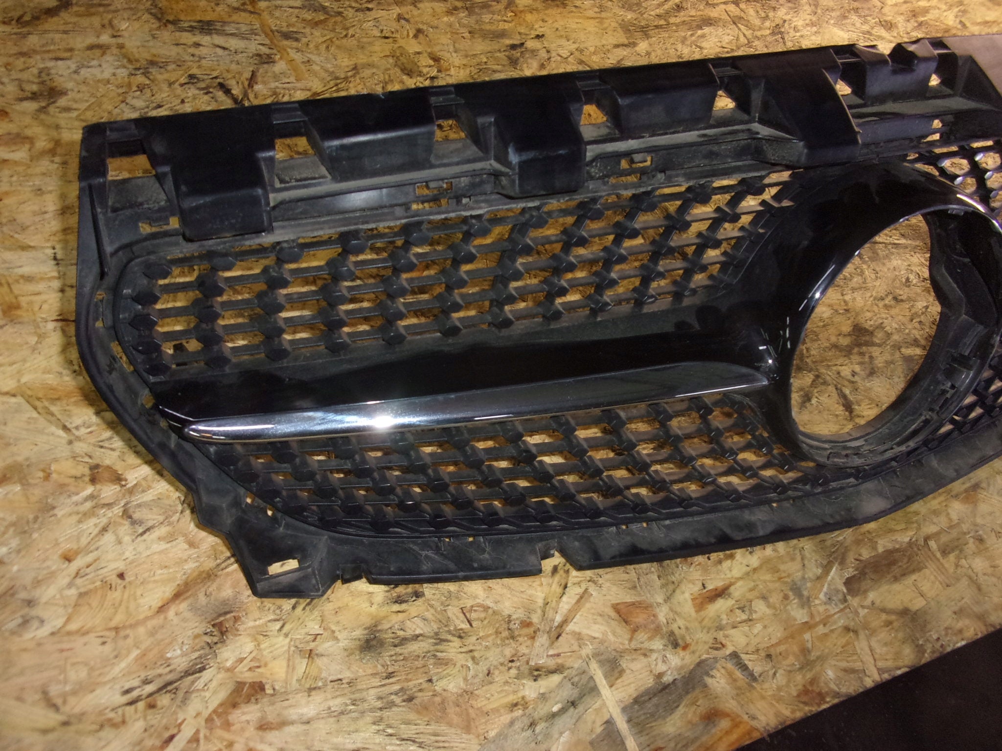 Kühlergrill Mercedes W177 FRONTGRILL Kühlergitter